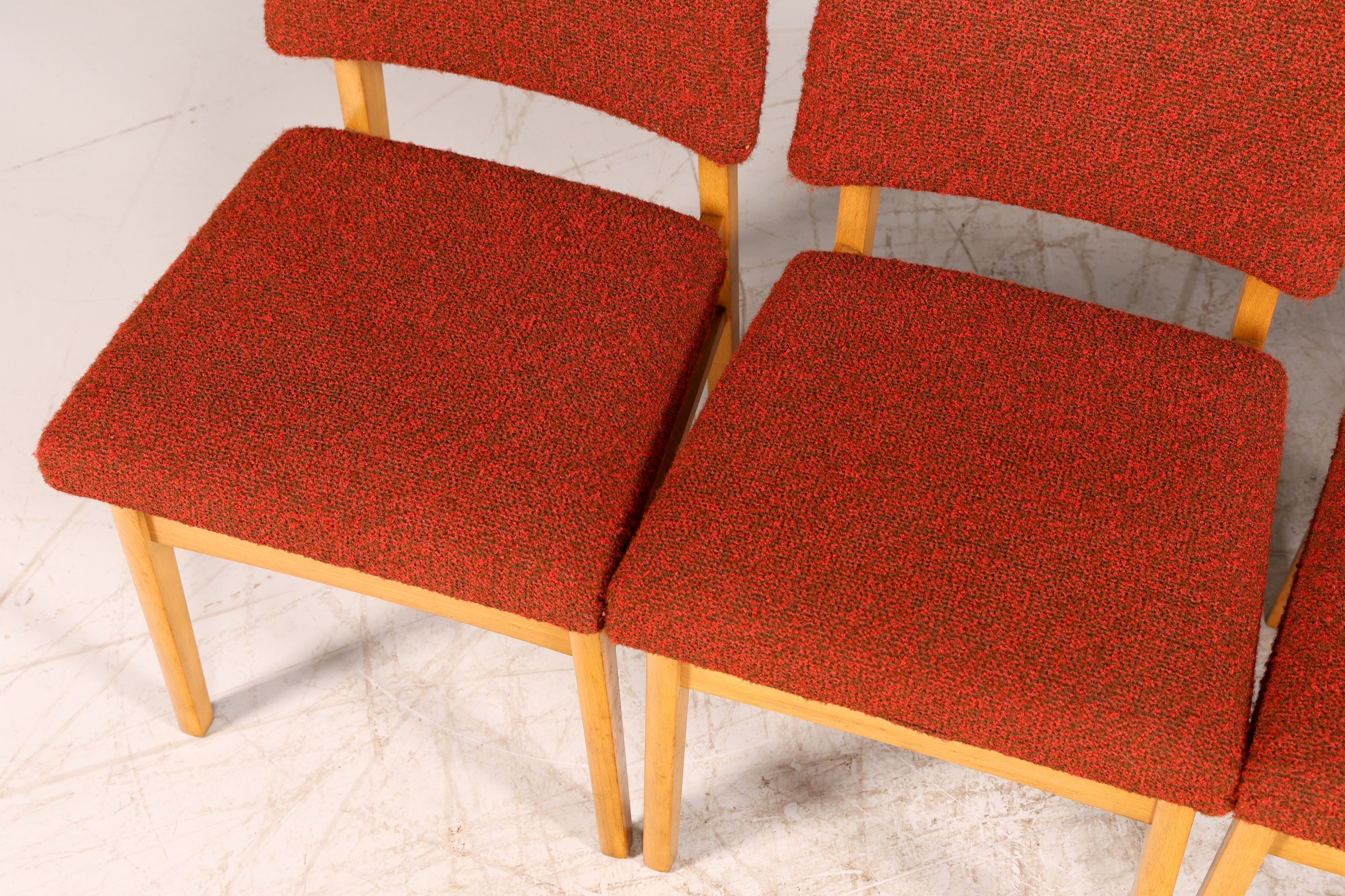 Elegant set of 6 mid-century dining chairs, vintage chair set, kitchen chairs, chair set, retro upholstered chairs, 1960s