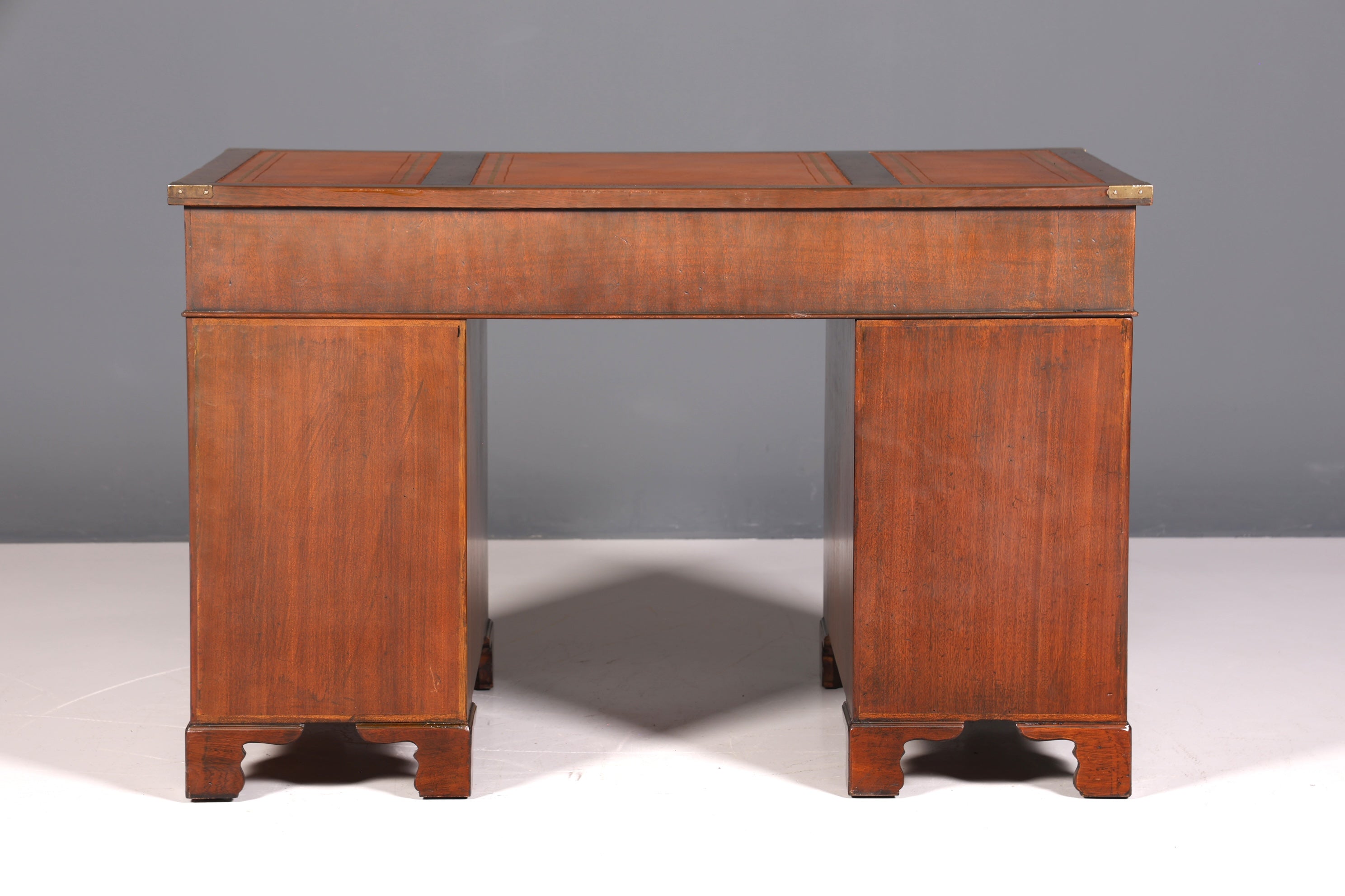 Traumhafter Maritimer Schreibtisch Englischer Military Desk Bürotisch Office Table mit echt Lederauflage