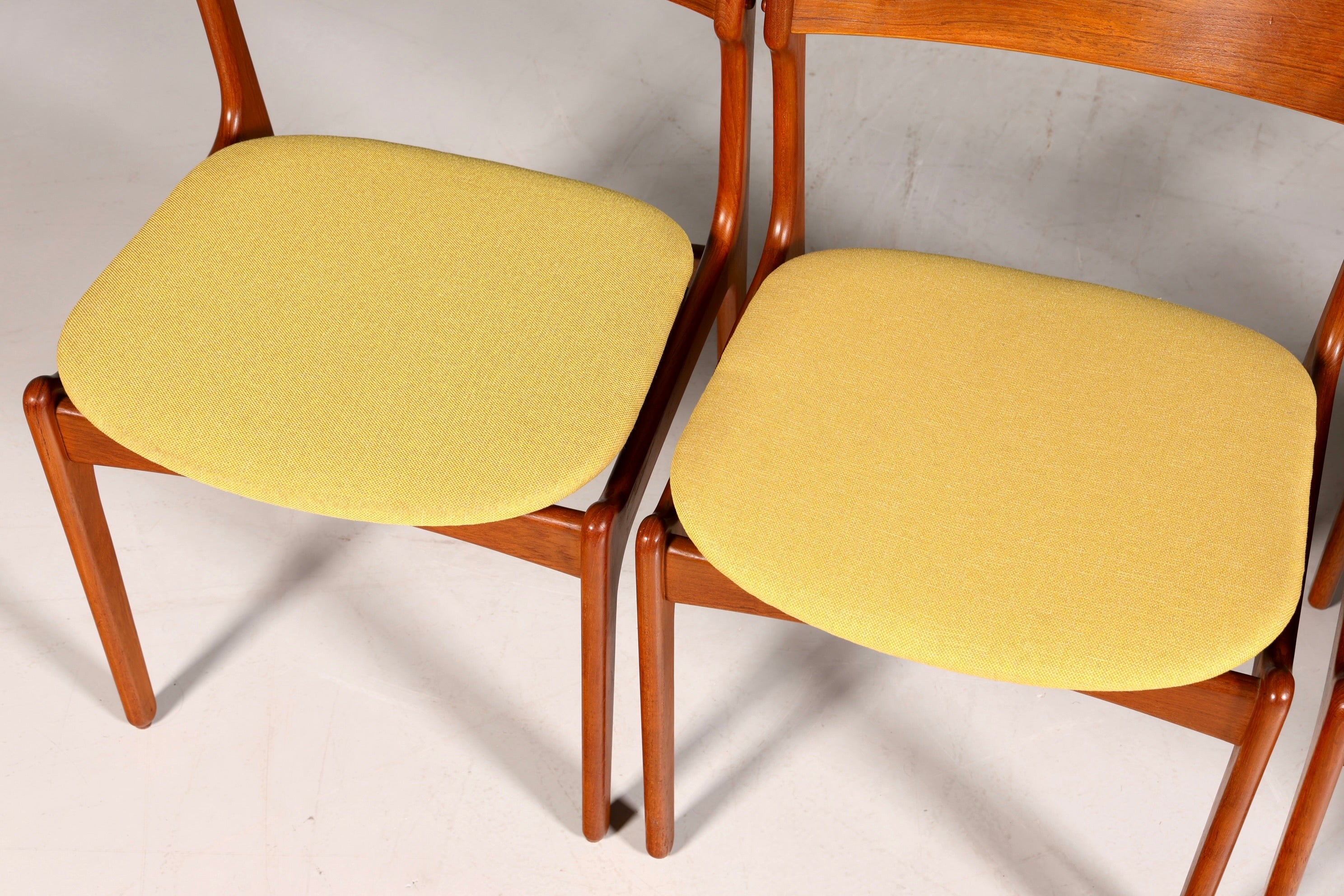 4x Original Erik Buch Stühle von Oddense Maskinsnedkeri A-S  Mid Century Danish Design Teak Holz Esszimmer Stühle Küchenstühle