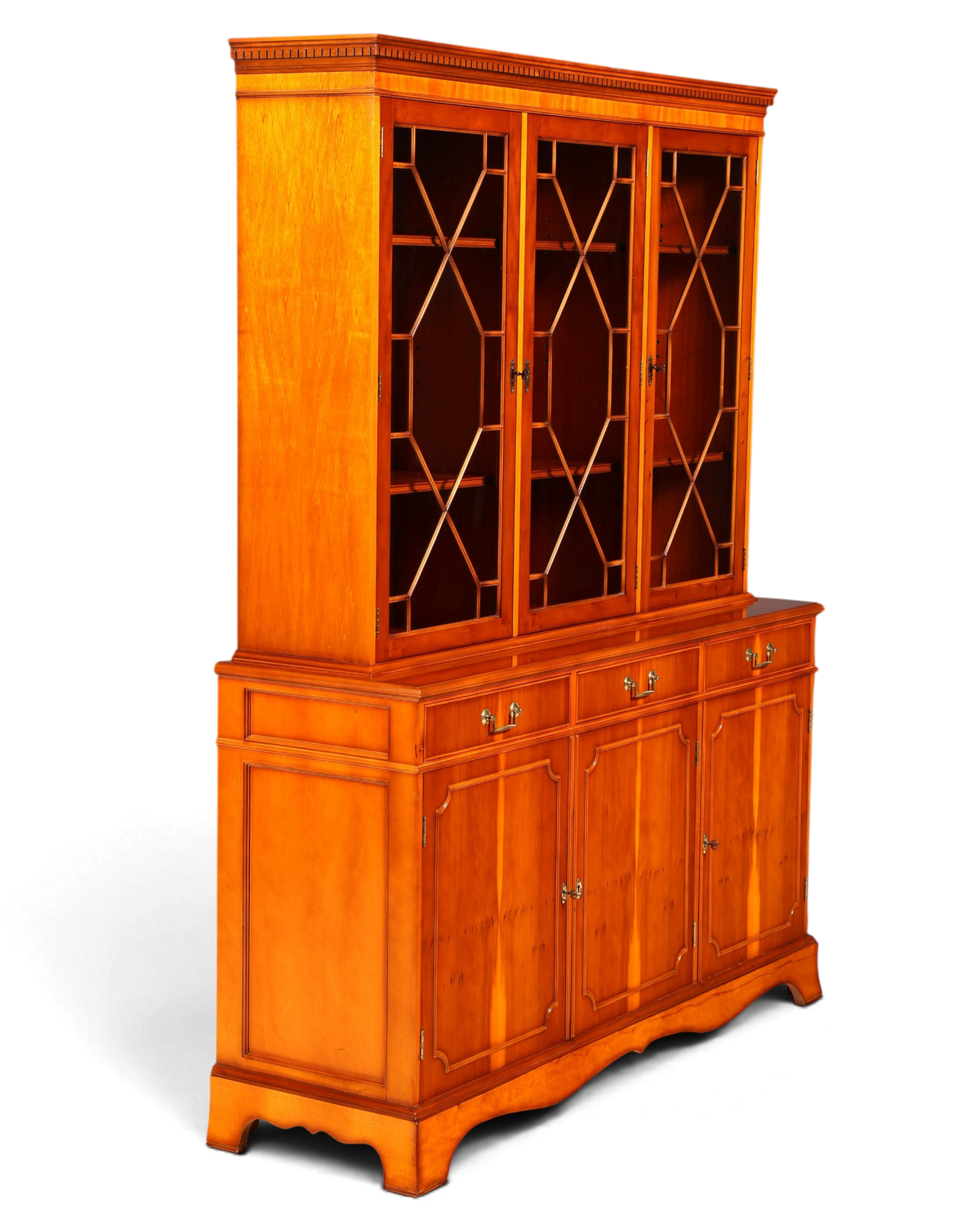Hauptstadt Möblerei englische Vitrine aus Eibenholz mit Glasfront, Messingbeschlägen und Stauraum im Unterteil
