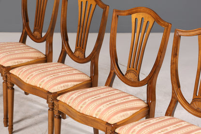 4x Traumhafte Stühle im Gustavianischer Stil Englisch Stil Küchenstühle Antik Stil Esszimmer Stuhl Set