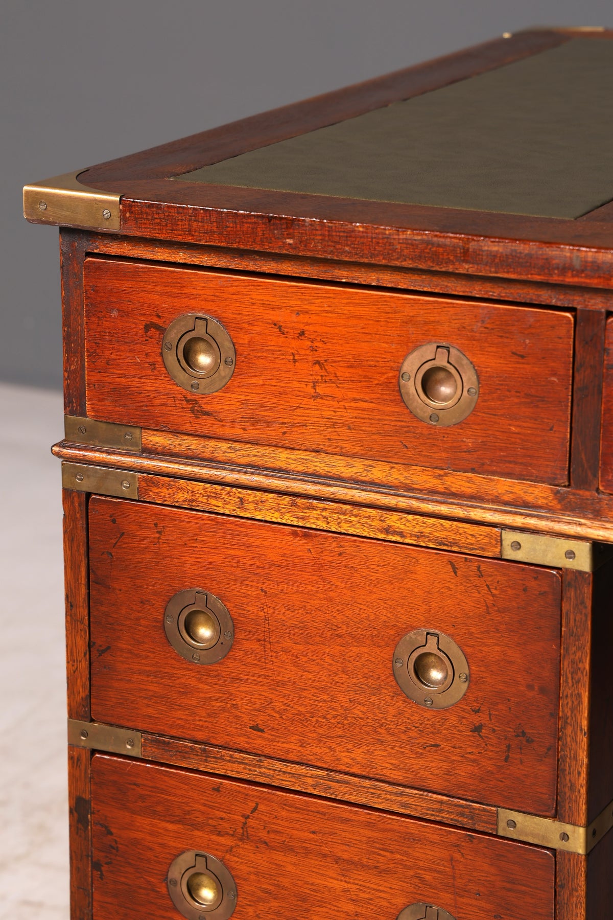 Elegant maritime desk, English military chest, office desk, office table