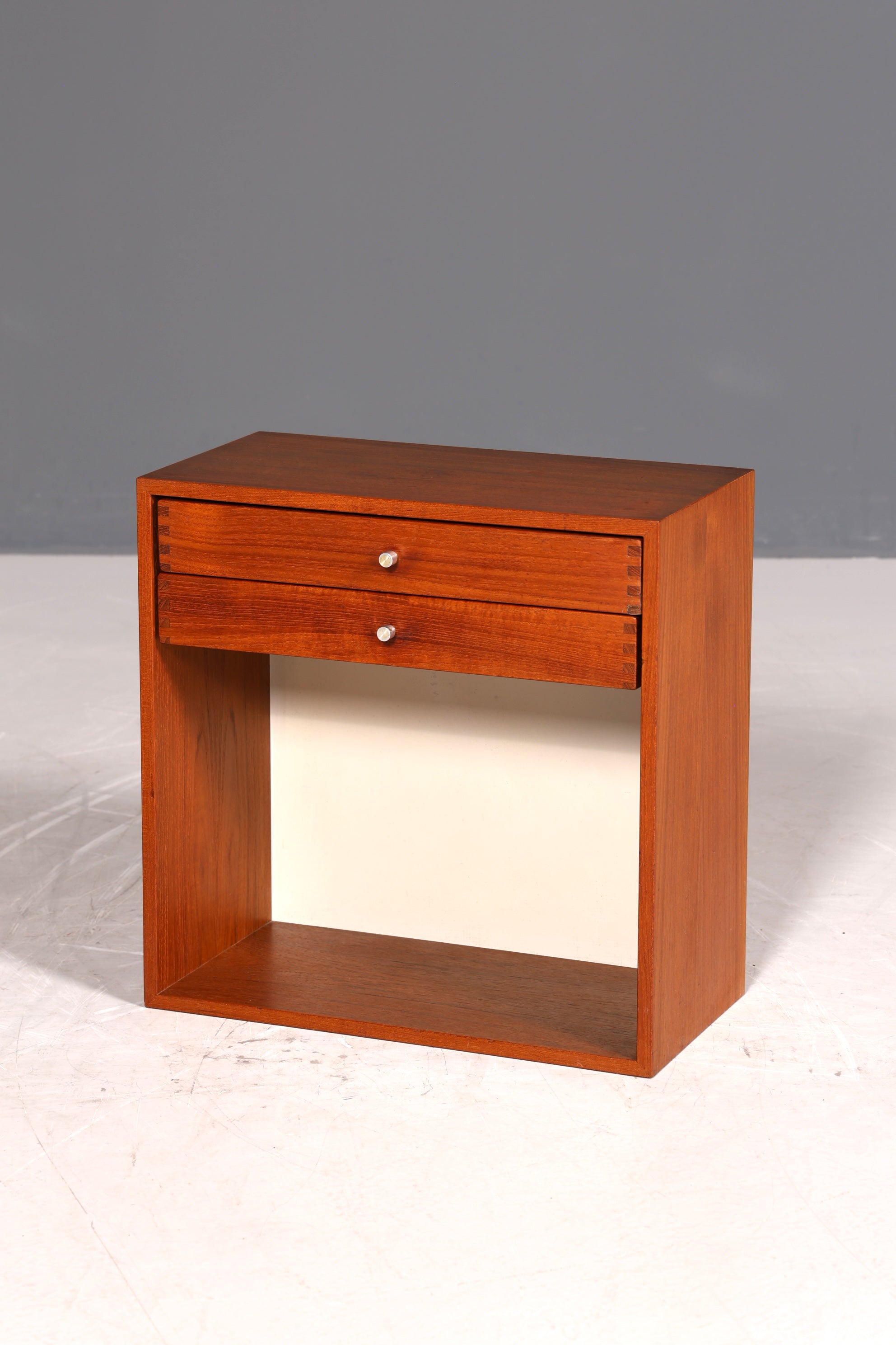 Wunderschöne Mid Century Teak Holz Nachttisch Danish Design Flurkommode Kommode 60s
