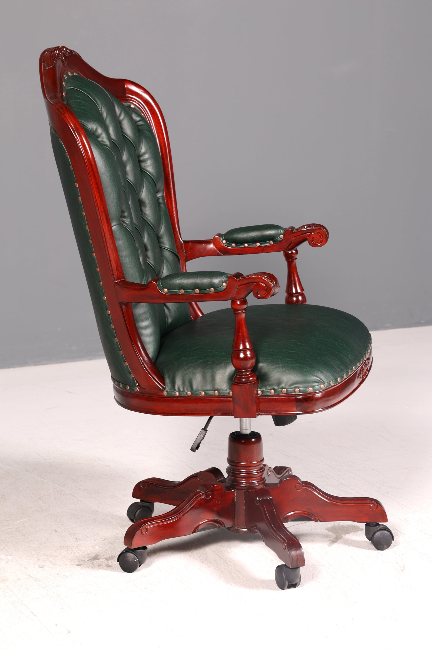 Elegant Chesterfield Executive Office Chair Green Mahogany Desk Chair Swivel Chair English Vintage
