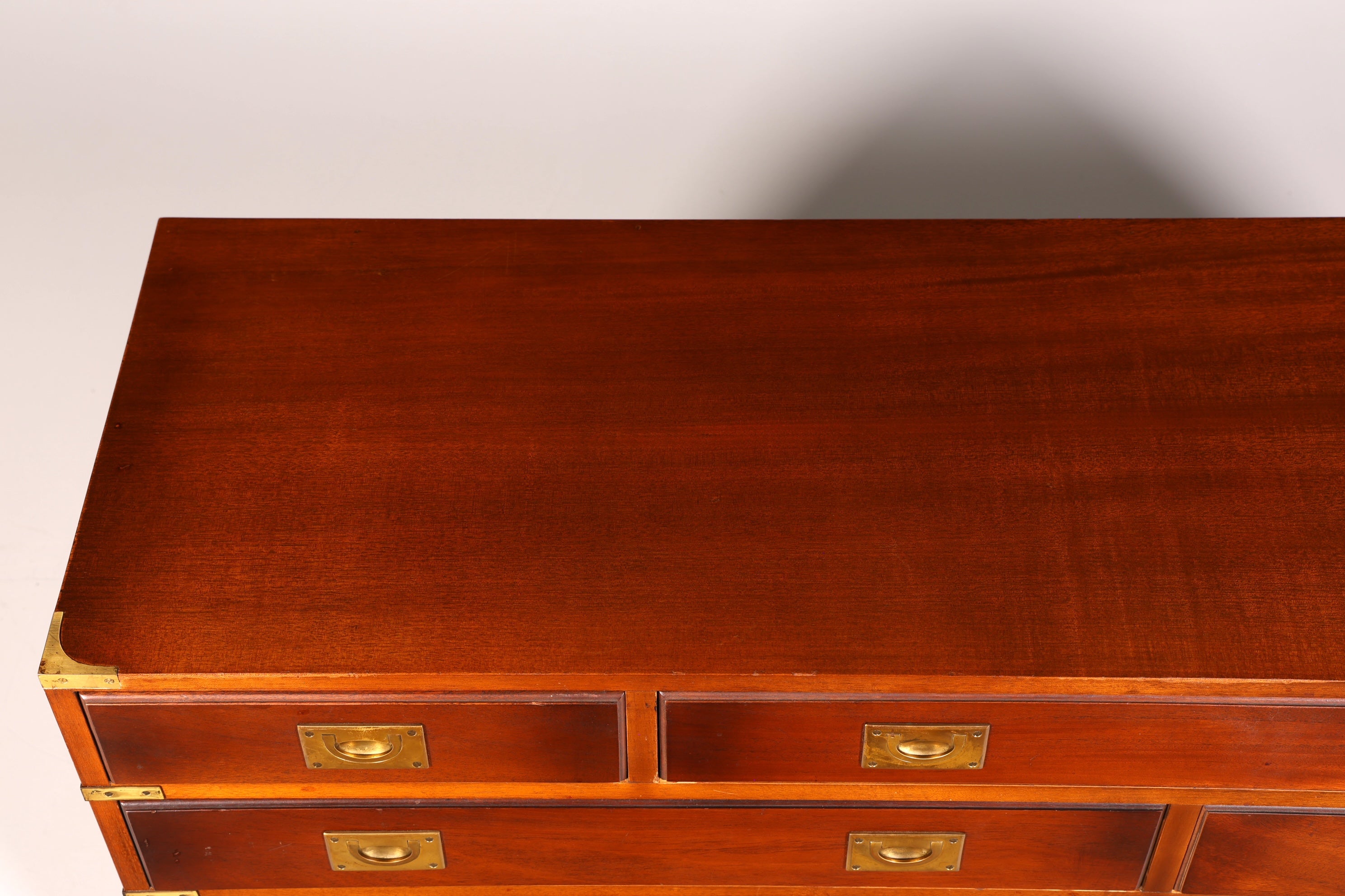 Traumhaftes Maritimes Sideboard Englische Schiffskommode Military Chest Schrank Antik Massivholz