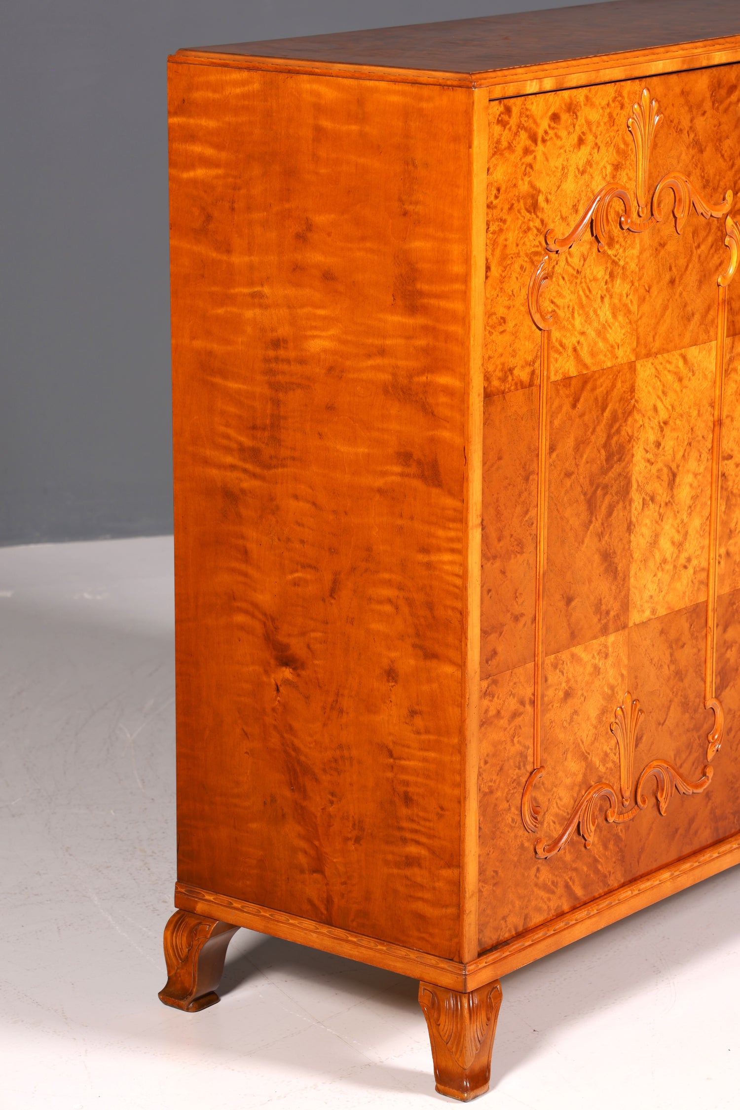 Stilvoller Original Art Deco Schrank Vertiko Sideboard um 1930 Highboard Kommode Aktenschrank Wäscheschrank