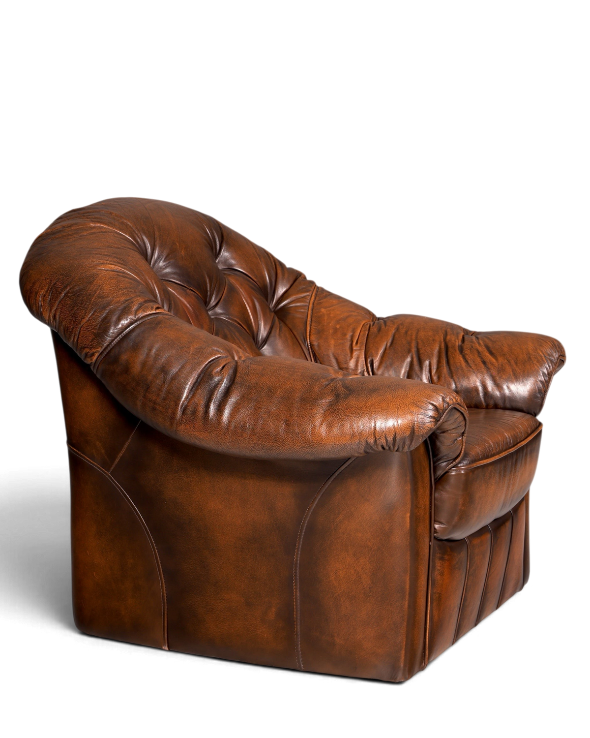 Hauptstadt Möblerei Chesterfield Sessel aus braunem Echtleder mit klassischer Knopfheftung im Vintage-Stil