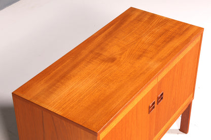 Edle Mid Century Kommode Vintage Schrank Retro Flurkommode 60s Sideboard Regal Designklassiker Holz