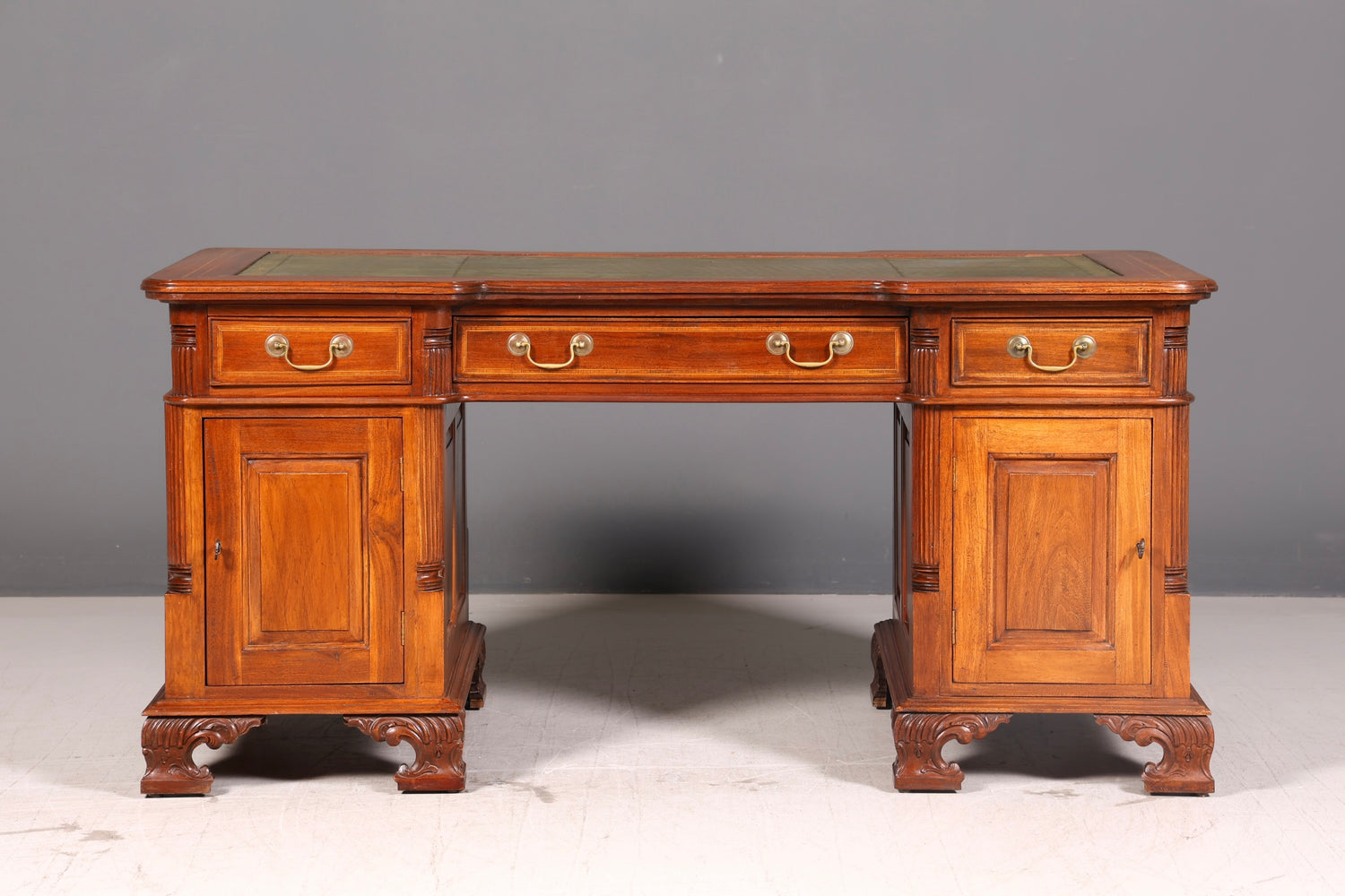 Wunderschöner Englischer Schreibtisch echt Lederauflage Bürotisch Office Desk Antik Vintage