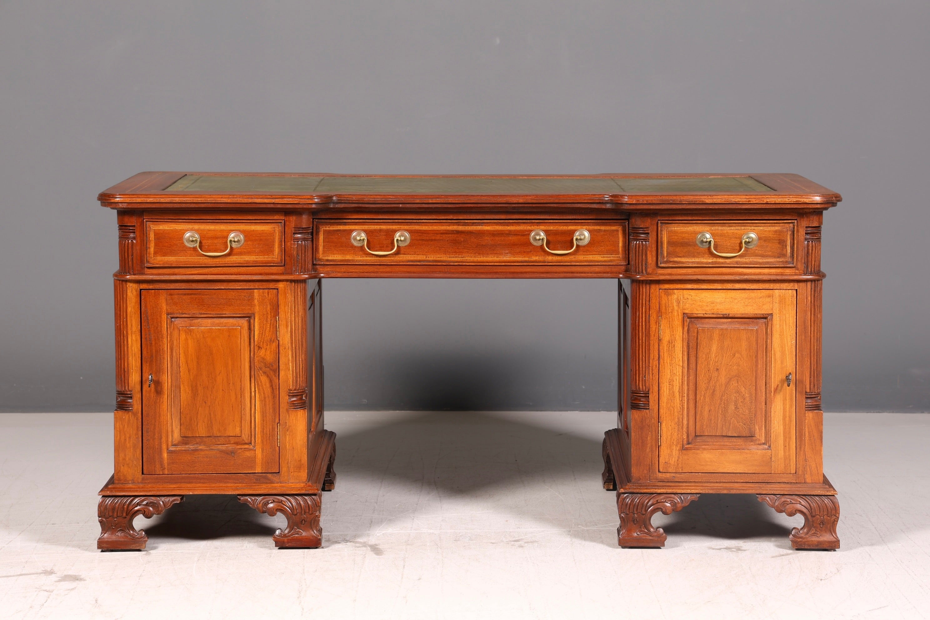 Wunderschöner Englischer Schreibtisch echt Lederauflage Bürotisch Office Desk Antik Vintage