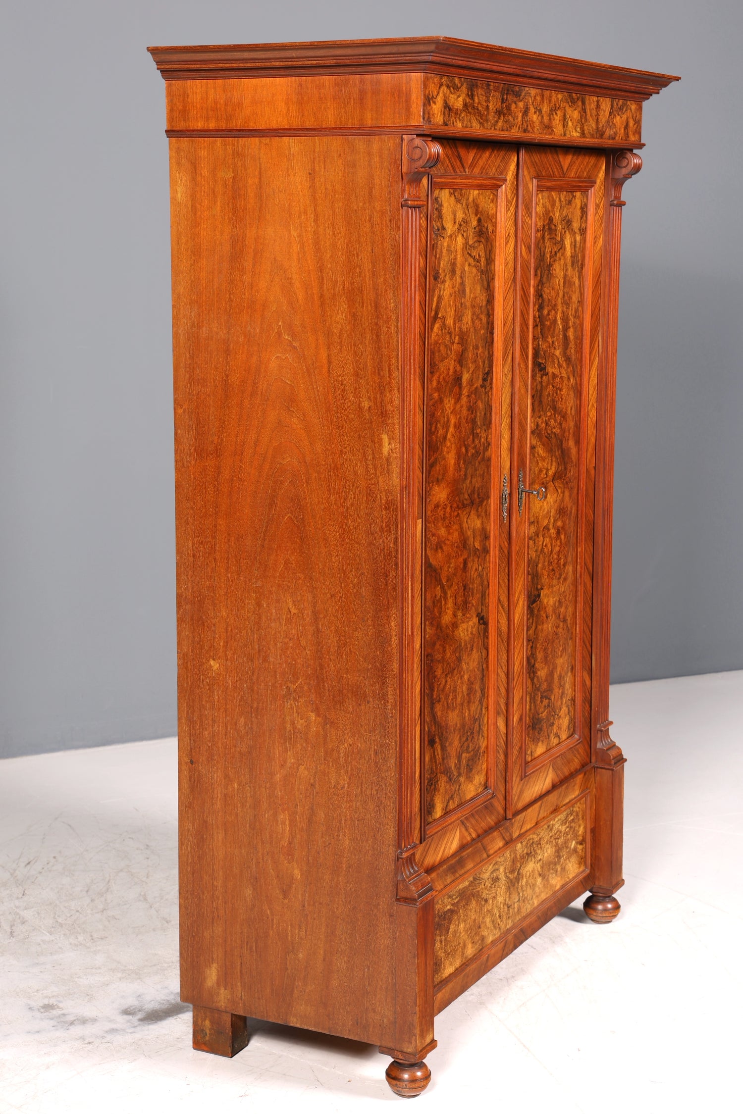 Wunderschöne Gründerzeit Kommode Jugendstil Vertiko Schubladenkommode Antik Wäschekommode