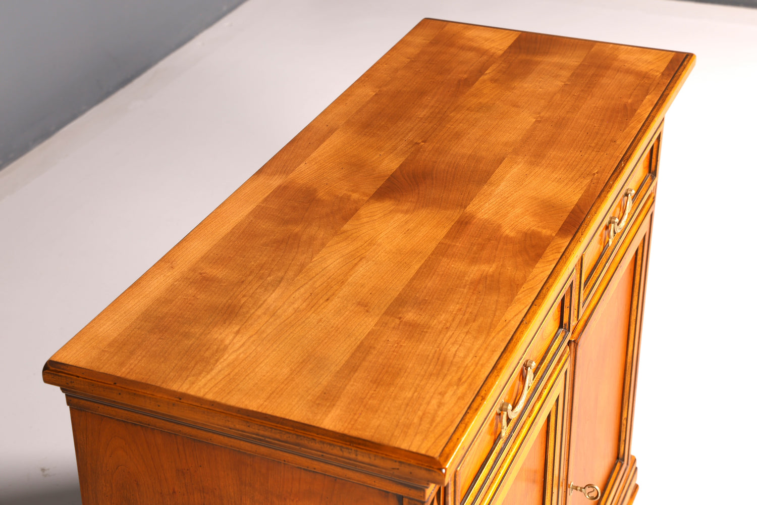 Wunderschöne Original Selva Kommode Villa Borghese Schrank Buffet Anrichte Sideboard Vintage
