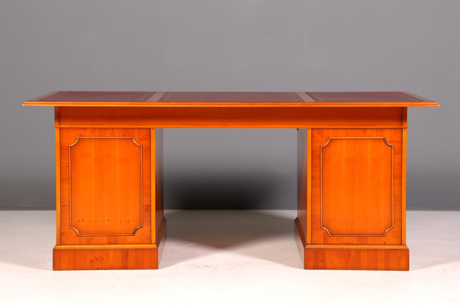 G721 Finish cm HELDENSE Wunderschöner Englischer Schreibtisch Englisch Eibe Desk Leder Auflage Antik Stil Bürotisch Office Desk (Kopie)