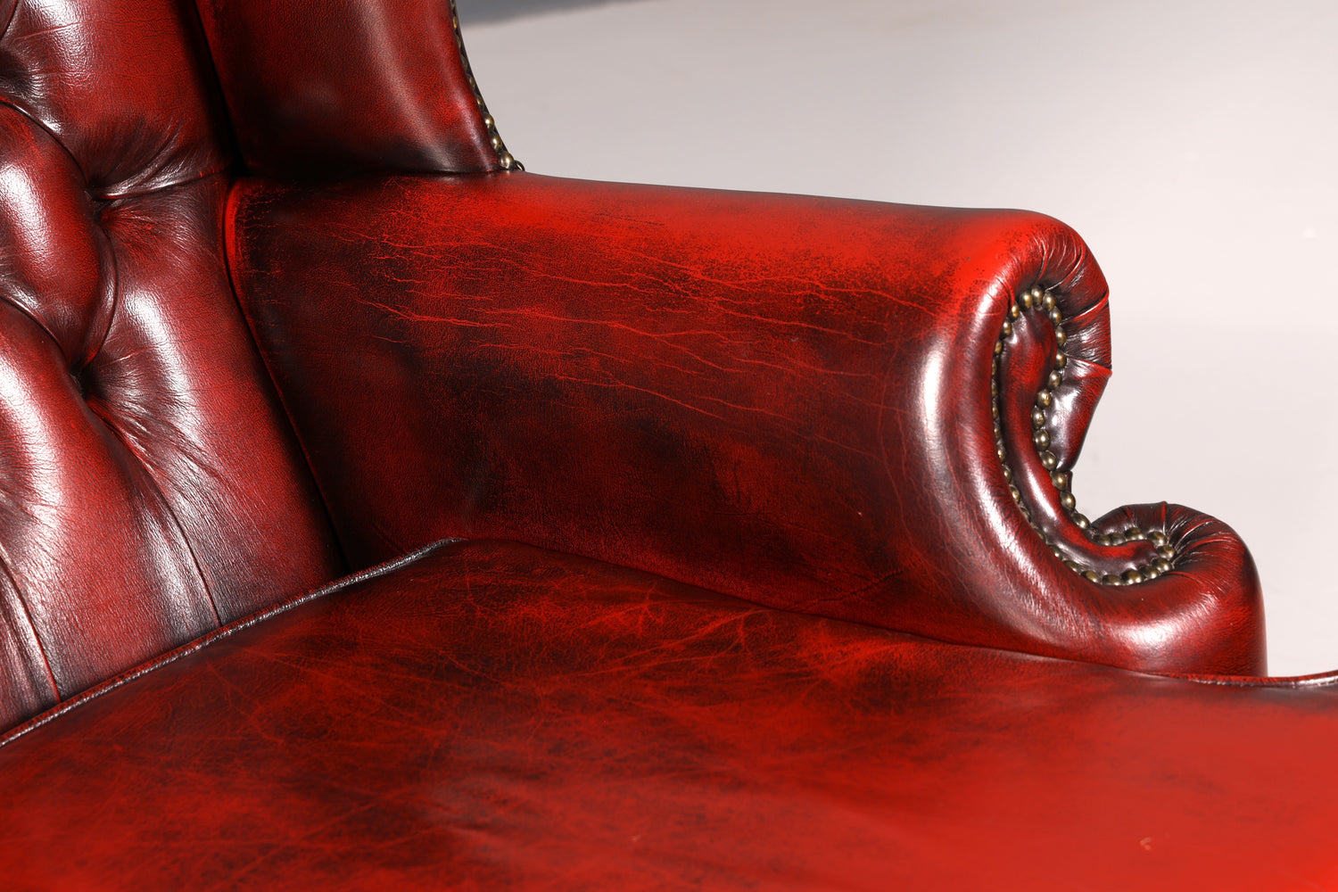 Edles Original Chesterfield Queen Anne Sofa 3er Sofa Englische Leder Couch Antik Designklassiker England UK