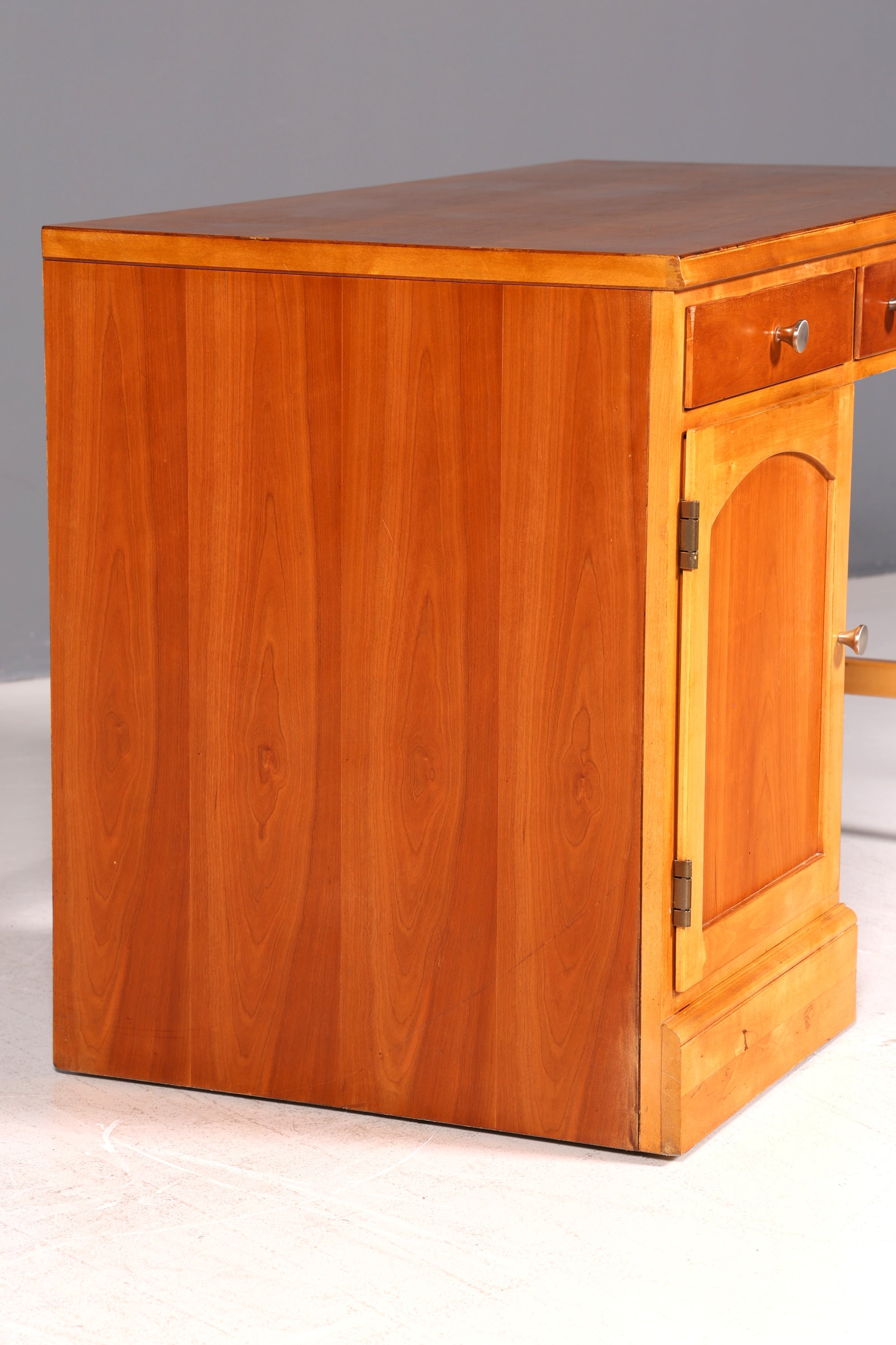 Wunderschöner Original Drexel Heritage Schreibtisch Kirschholz Bürotisch Antik Stil Office Desk USA Vintage