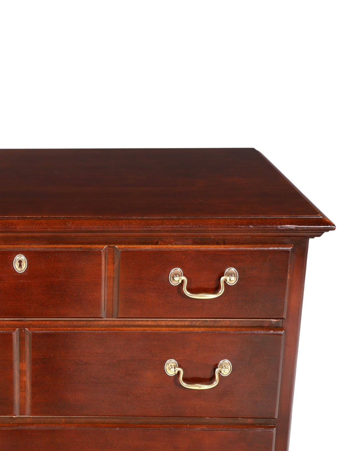 Hauptstadt Möblerei Drexel Heritage Vertiko Kommode aus dunklem Echtholz mit Messinggriffen im klassischen Antik-Stil