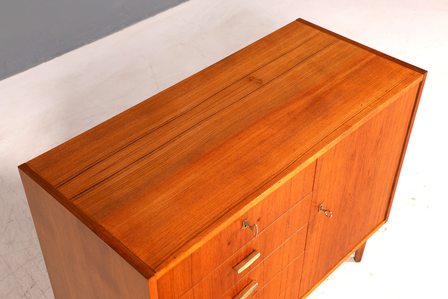 Traumhafte Mid Century Kommode echt Holz Sideboard Vintage Schubladen Kommode