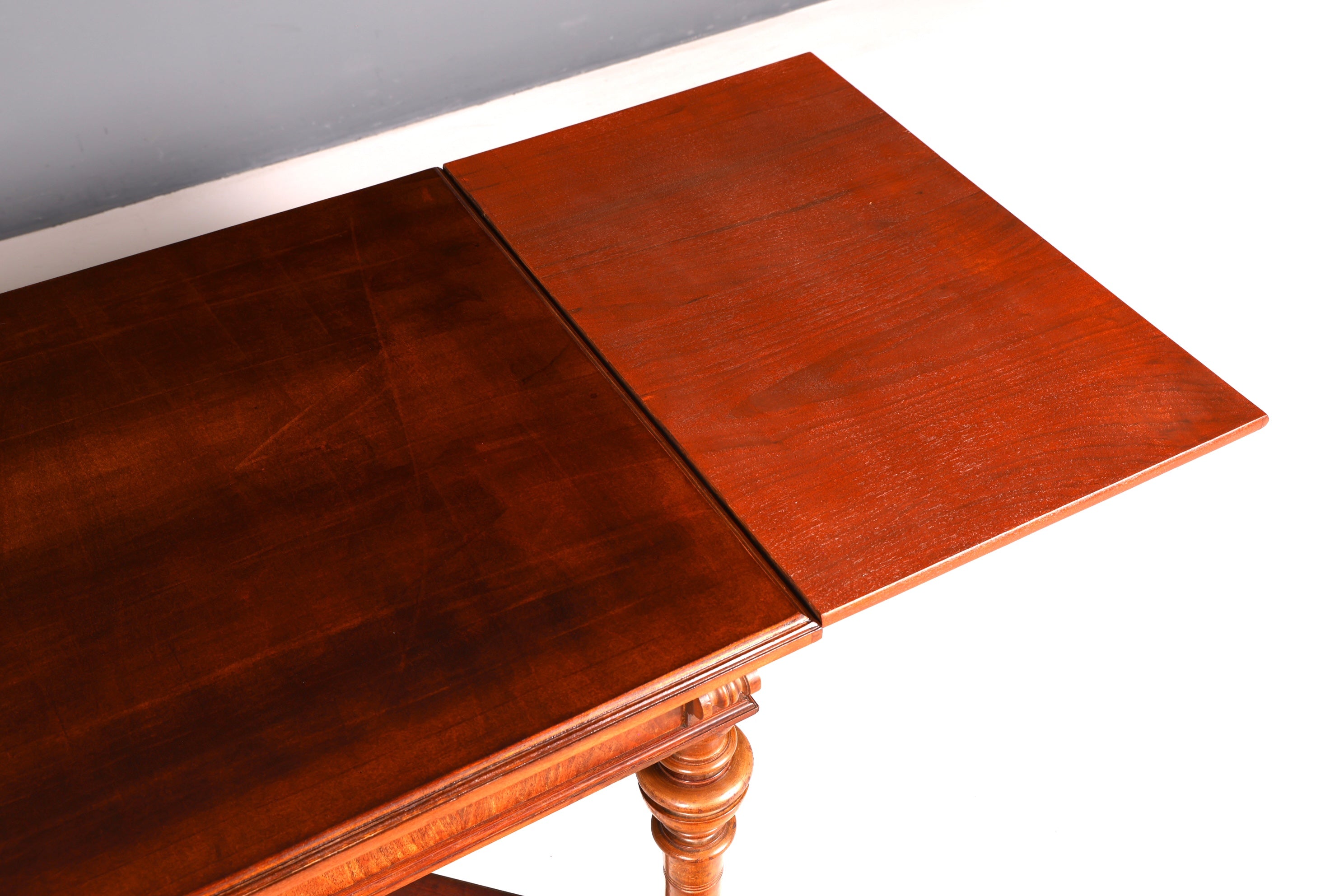 Wunderschöner Gründerzeit Esstisch Ausziehbar Massivholz Tafel Esszimmertisch Antik um 1880