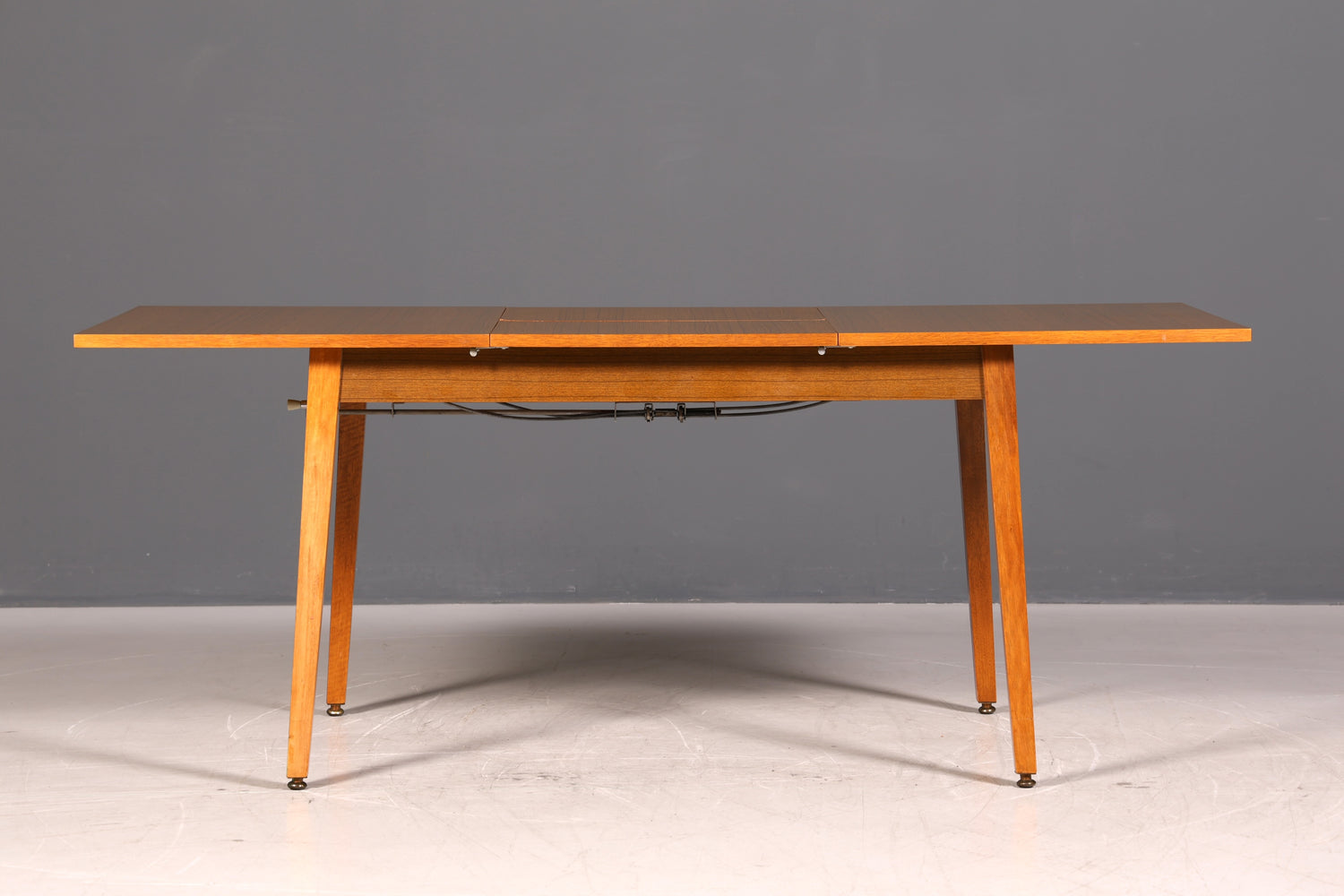 Wunderschöner Mid Century Küchentisch Vintage Tisch ausziehbar und höhenverstellbar