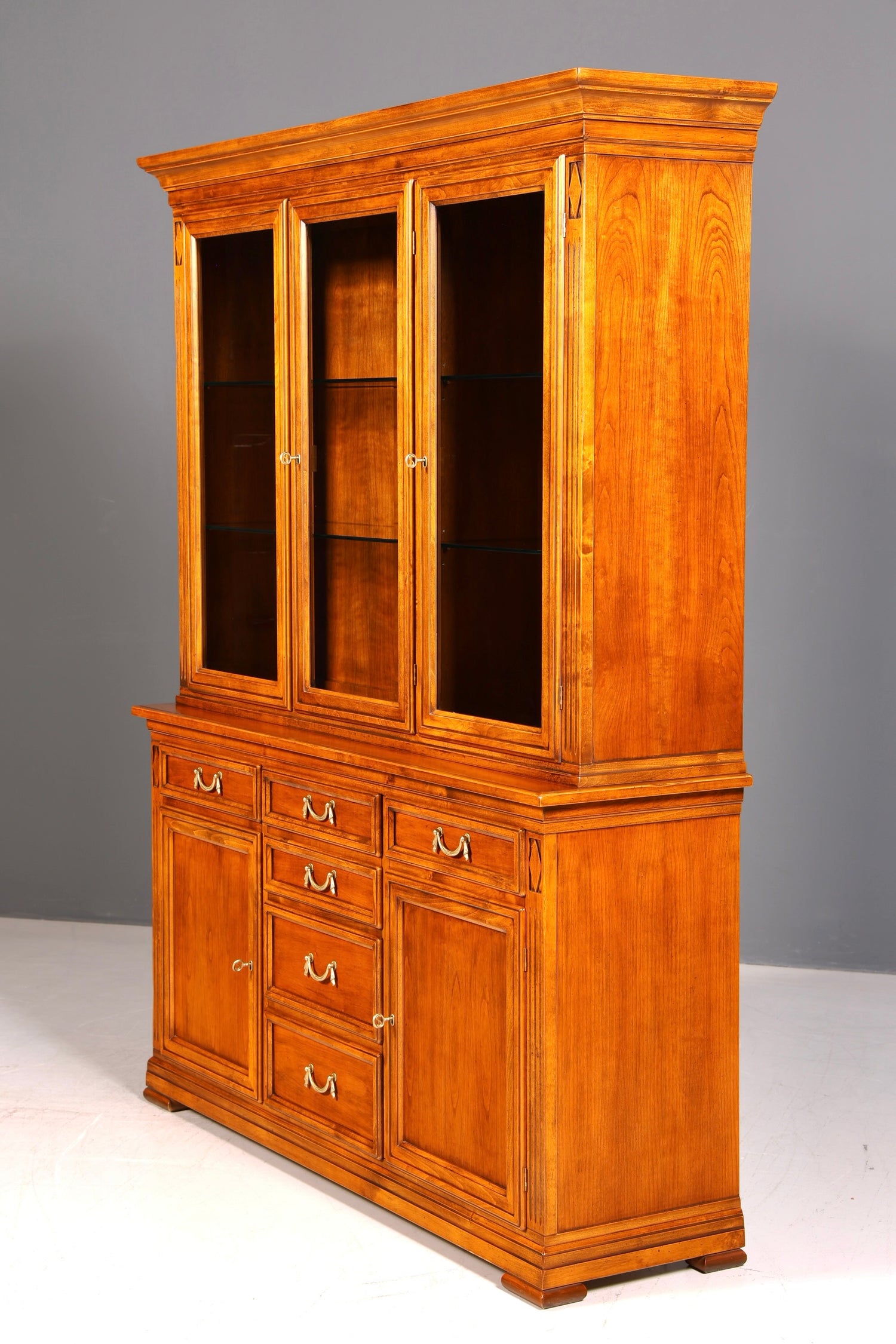 Wunderschöne Original Selva Vitrine Villa Borghese Antik Massivholz Buffet Schrank Bibliothek Glasvitrine Made in Italy