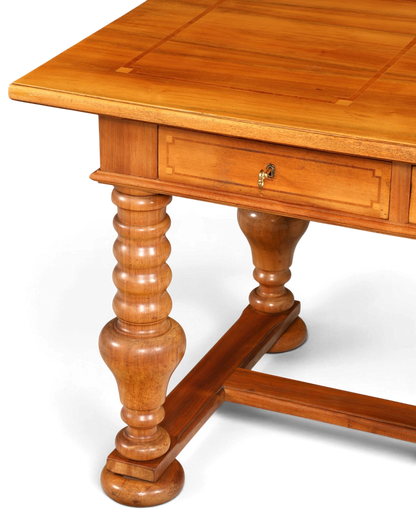 Hauptstadt Möblerei Schreibtisch aus Holz mit gedrechselten Beinen und Schublade im H839 Finish