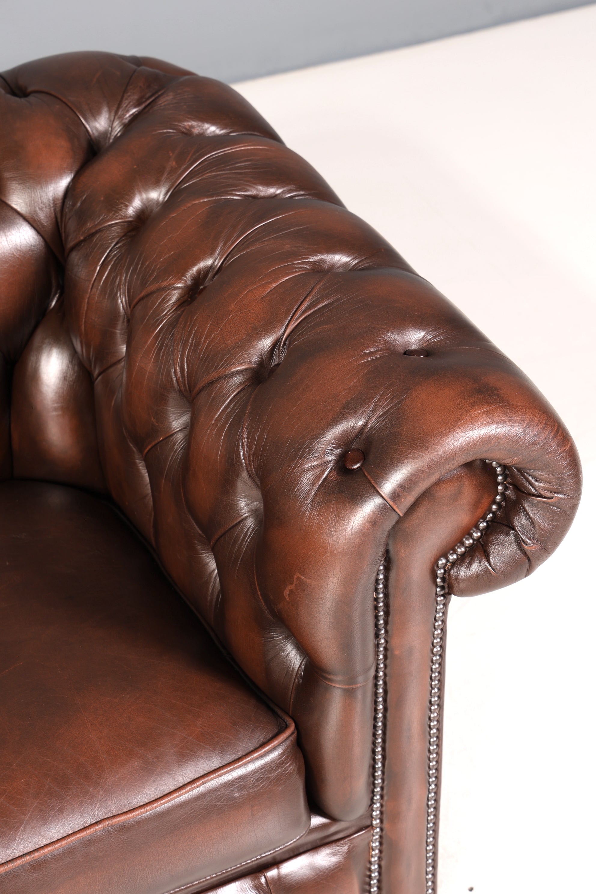 Wunderschönes Original Chesterfield Sofa 3- Sitzer echt Leder Couch Englisch 2 von 2