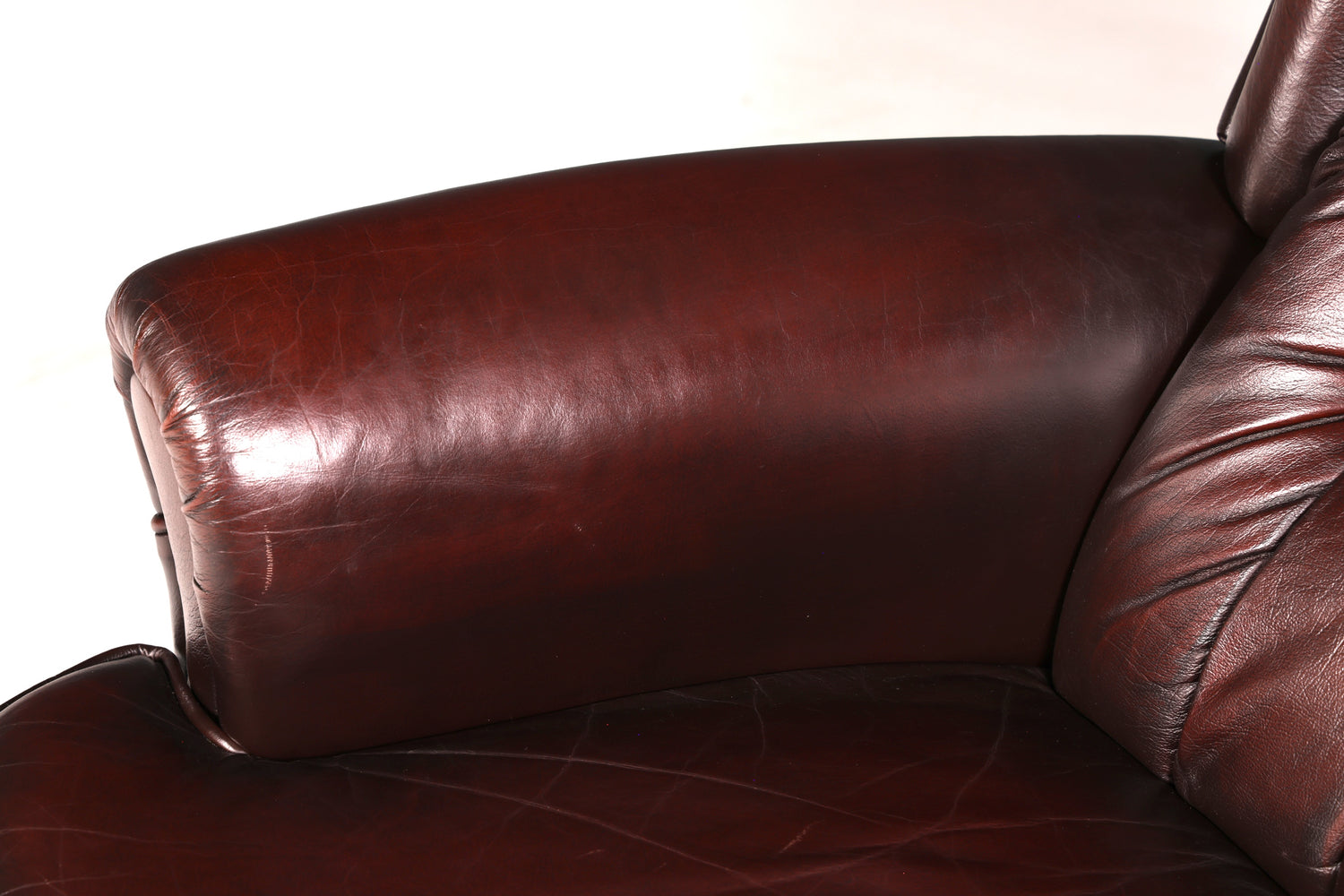 Elegant Chesterfield wingback armchair, recliner, genuine brown leather, TV chair, lounge chair, leather armchair