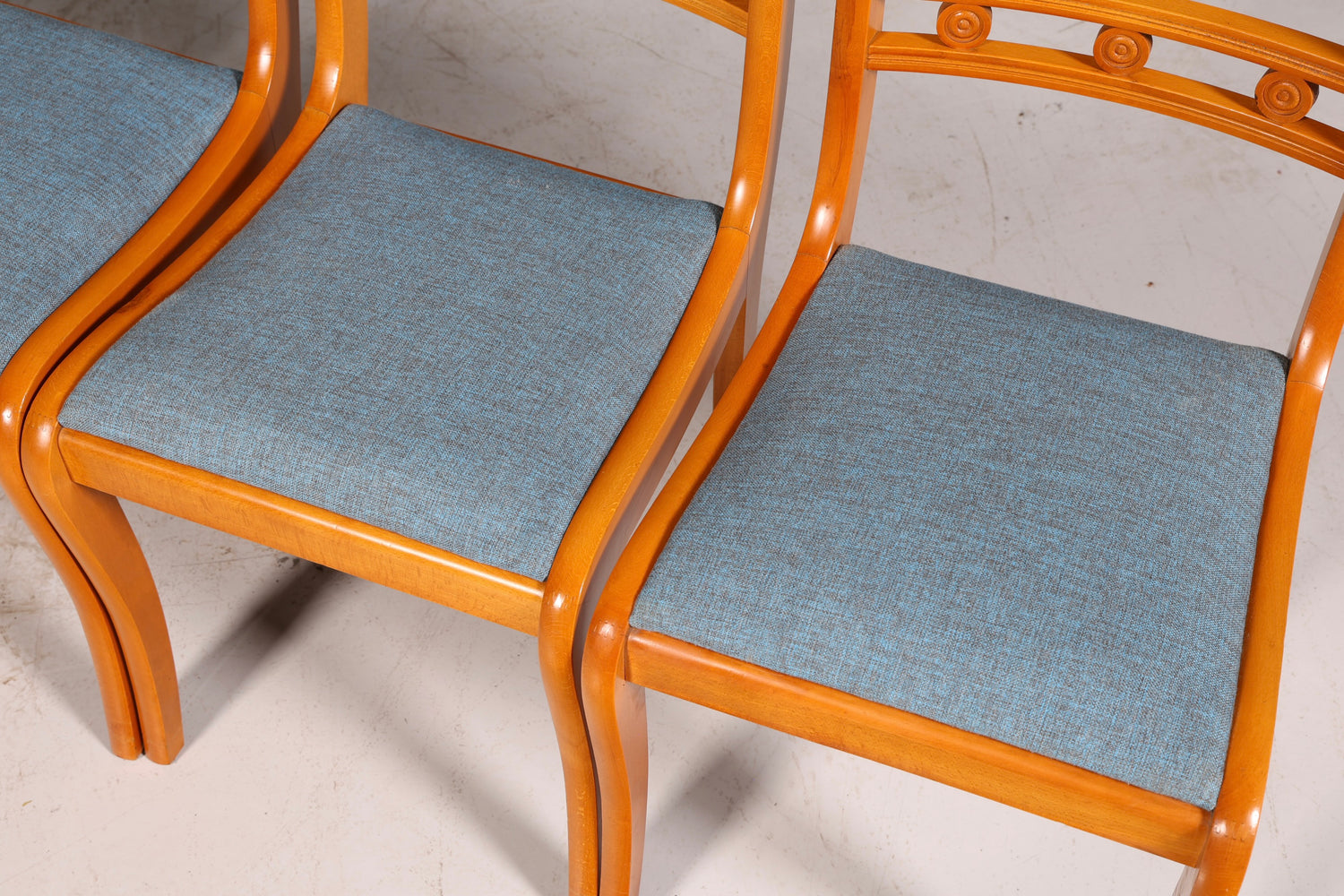 Edles 4er-Set Englische Esszimmerstühle Dining Chairs Antik 60er Jahre Küchenstühle Stuhlset neu bezogen