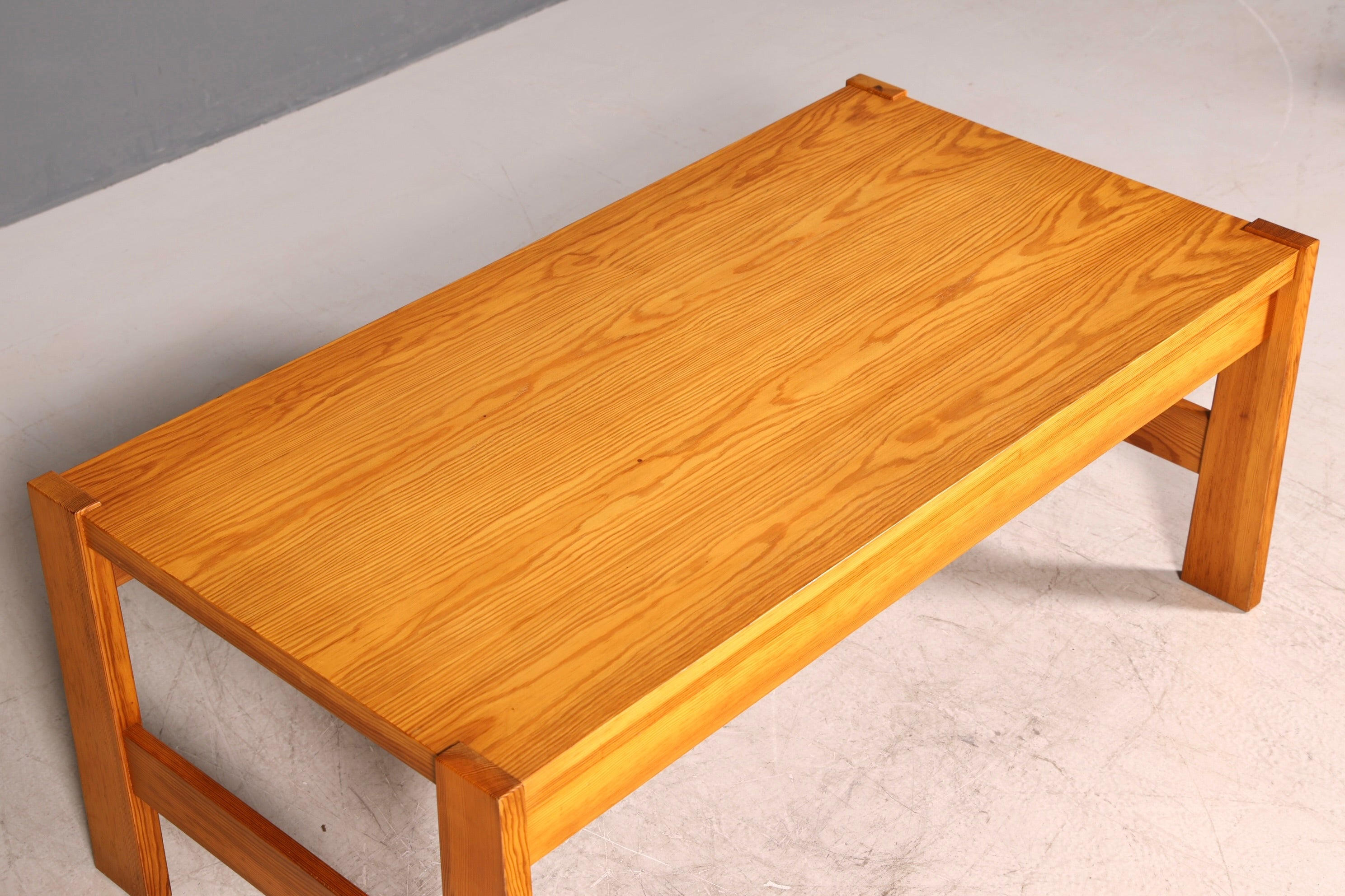 G511 Finish Wunderschöner Mid Century Couchtisch Retro Ablagetisch Vintage Coffee Table 70er Jahre Wohnzimmertisch (Kopie)
