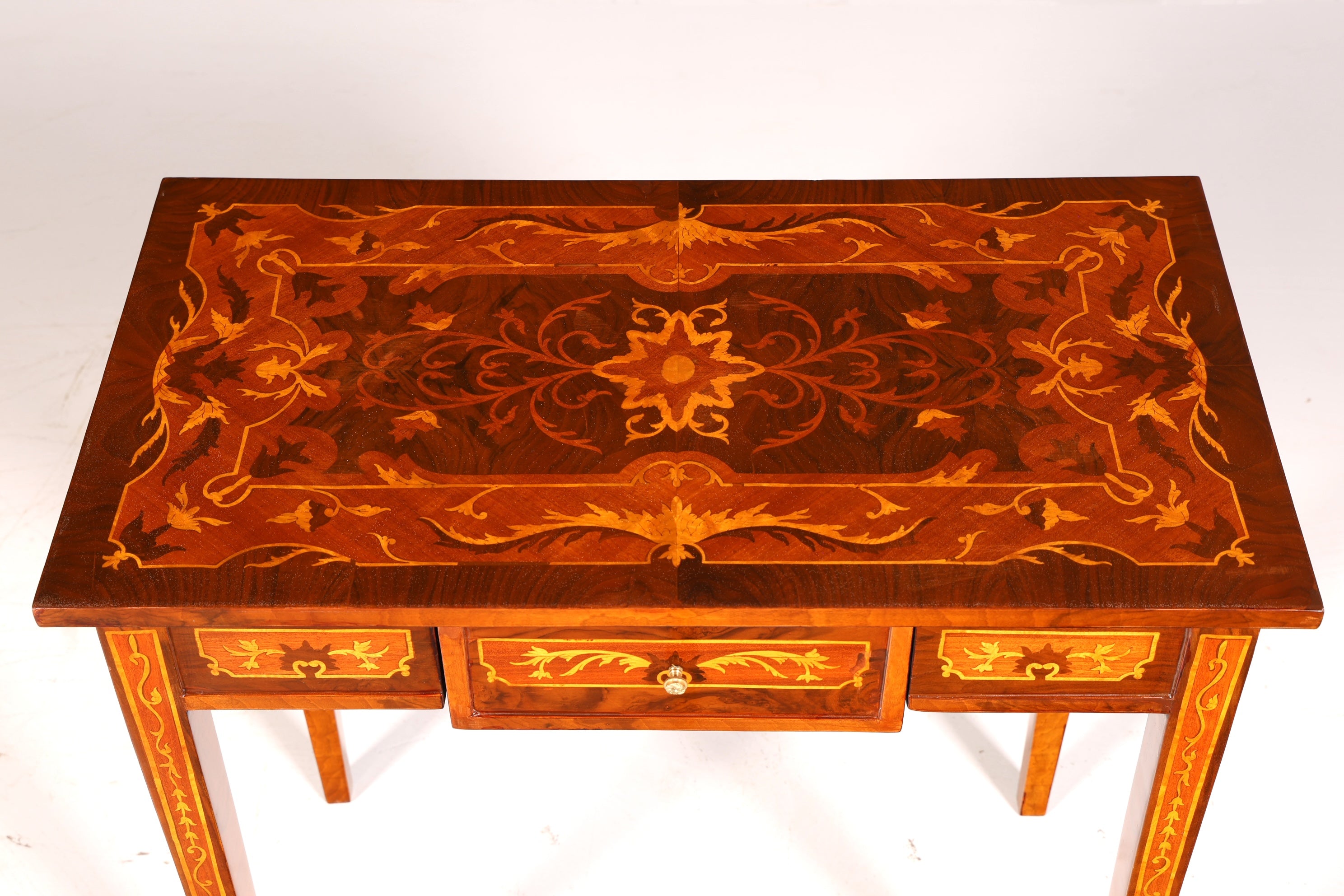Traumhafter filigraner Schreibtisch French Desk Antik Stil Bürotisch Barock Stil Office Desk Vintage