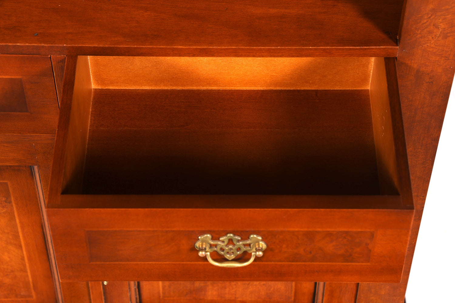 F940 Finish Bücherregal Antik Stil 60s