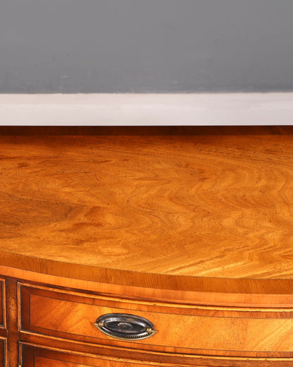 Beautiful Bevan Funnell English sideboard, Reprodux buffet cabinet, chest of drawers, credenza