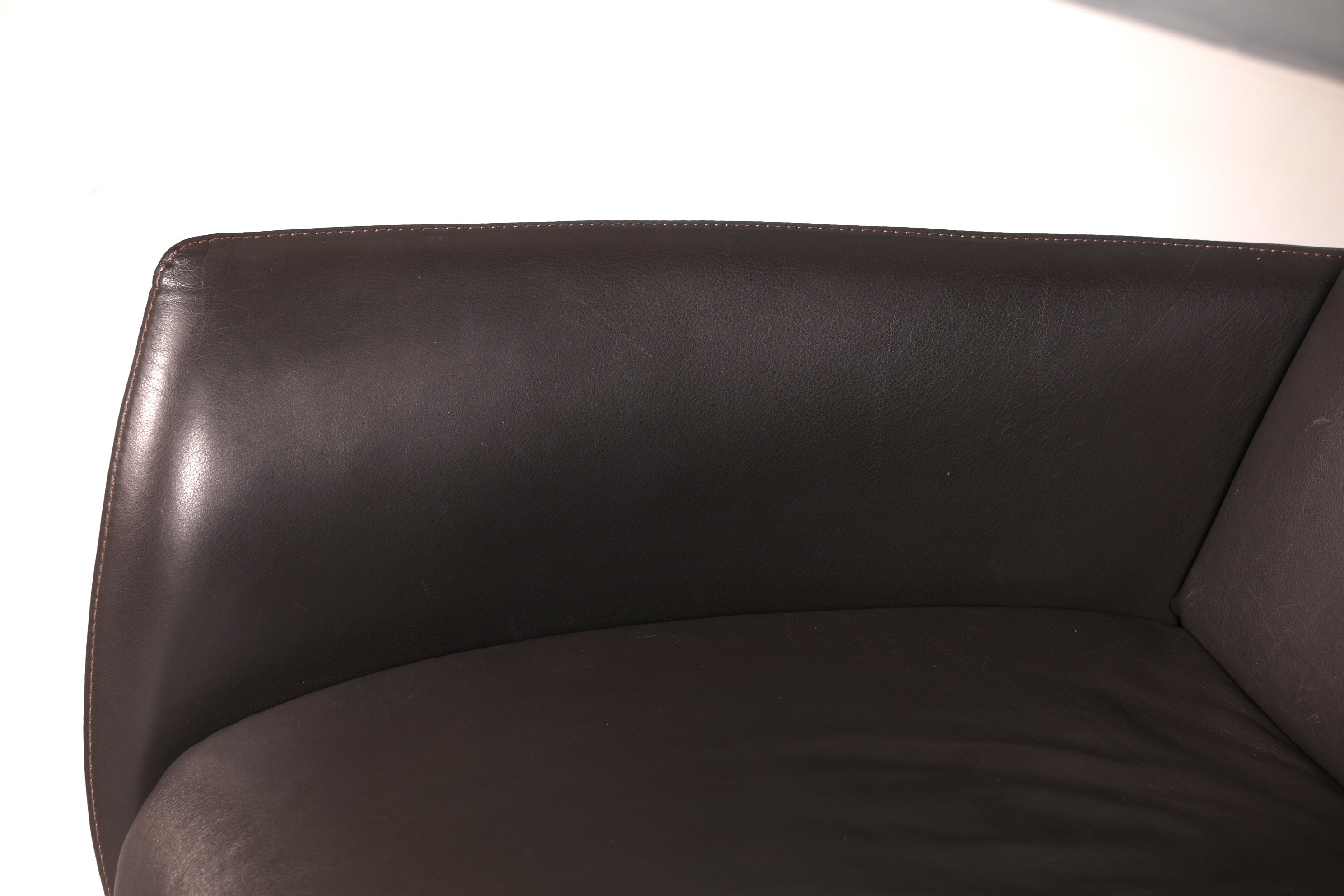 Wunderschöner Mid Century Relaxsessel echt Leder Fernsehsessel elektrisch verstellbar Lesesessel Komfort Design Ledersessel