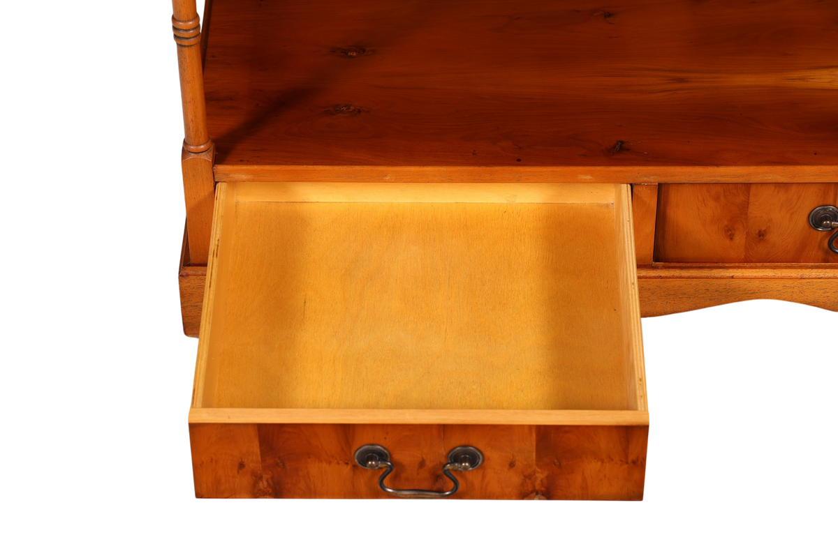 Wunderschöner Englischer Couchtisch Regency Stil Antik Ablagetisch Beistelltisch Schubladen Holz