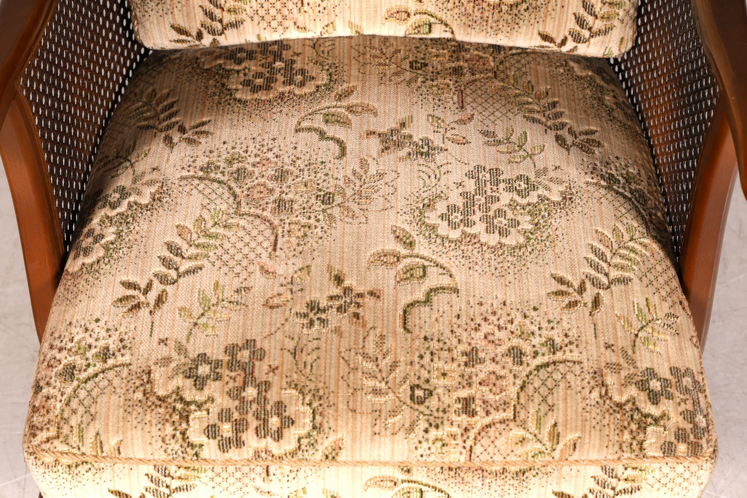 Eleganter Chippendale Armlehnstuhl Polstersessel Wiener Geflecht Antik Stil Salonstuhl Sitzmöbel