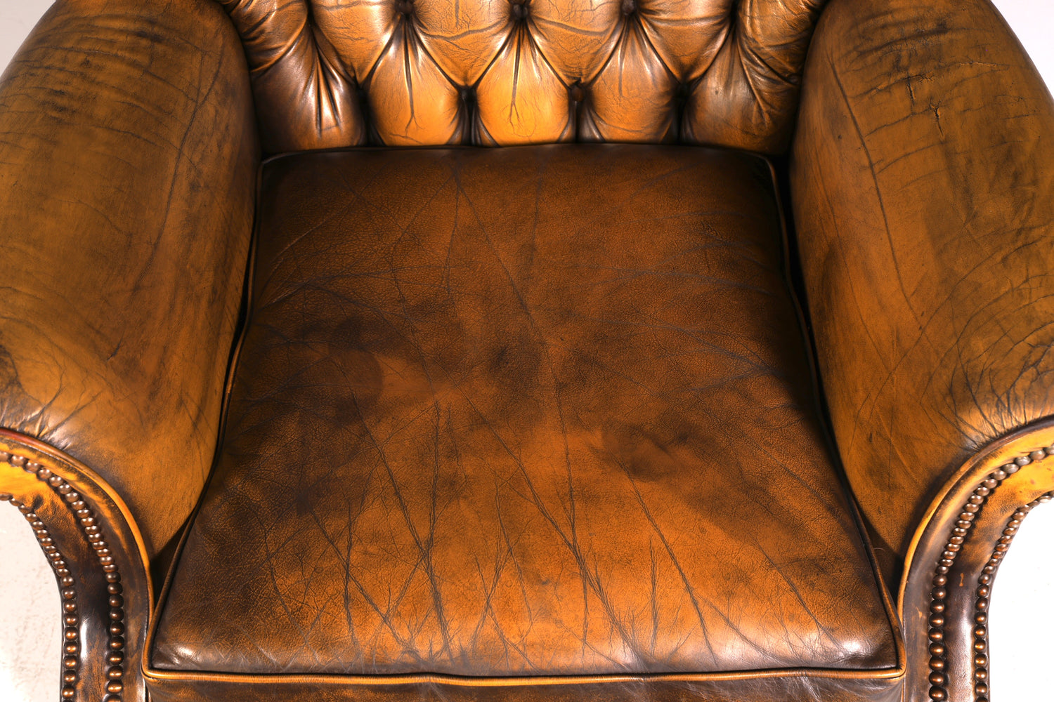 Stilvoller Original Chesterfield Sessel Englischer Armlehnsessel Englisch Herrensessel 1 von 2