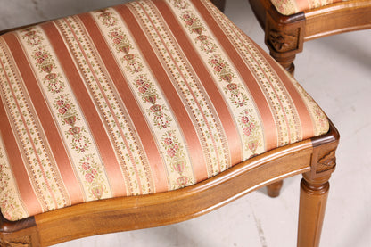 4x Traumhafte Stühle im Gustavianischer Stil Englisch Stil Küchenstühle Antik Stil Esszimmer Stuhl Set