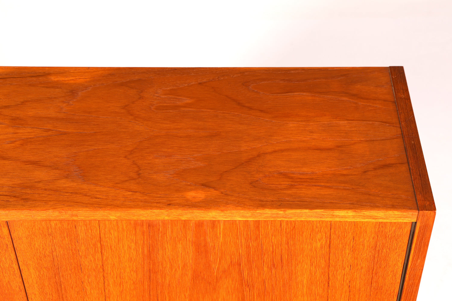 Wunderschöner Hellerau Schrank Mid Century Highboard Vintage Vertiko Kleiderschrank 60s