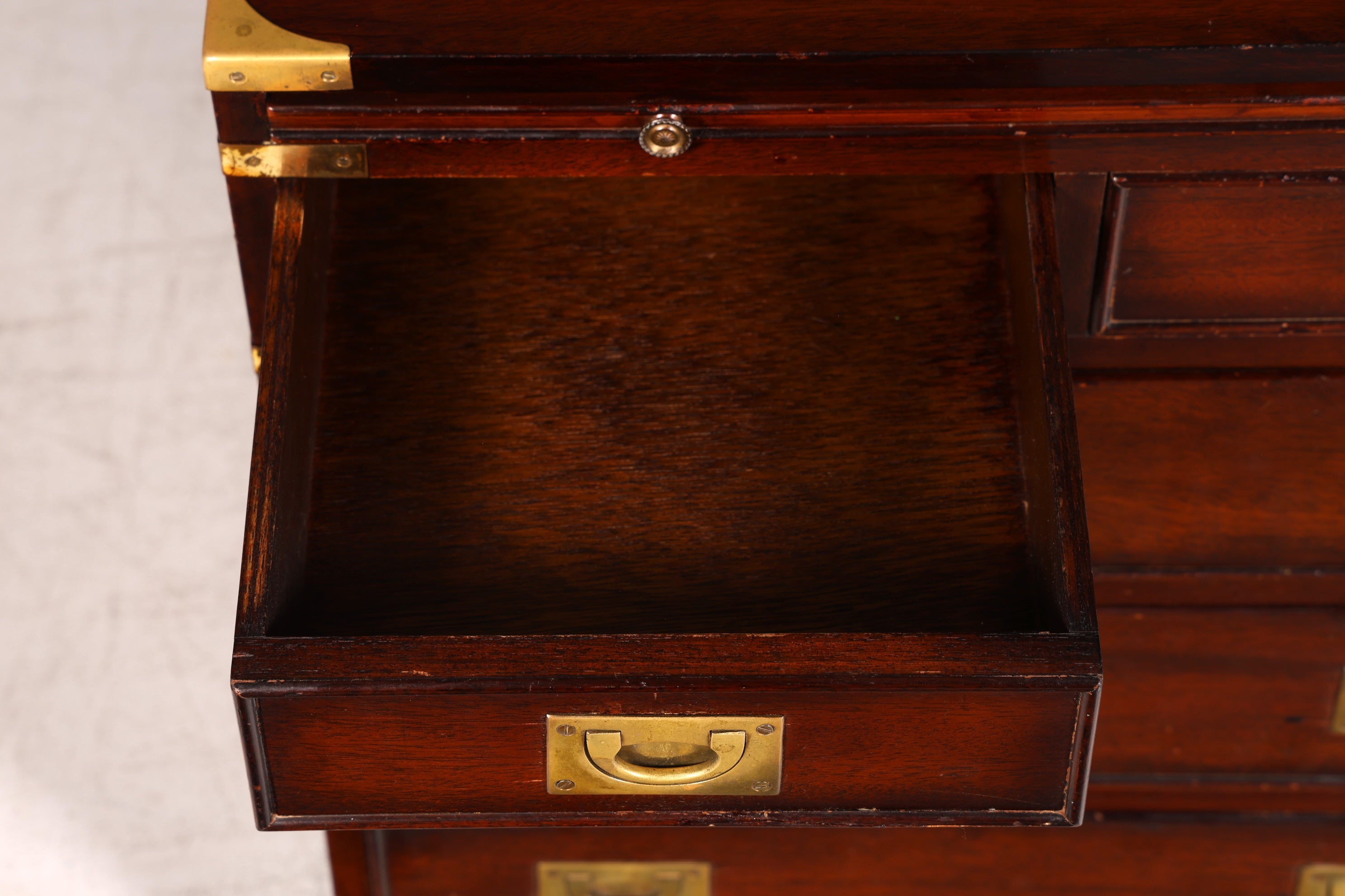 Traumhafte Maritime Kommode Englisch Military Chest Schiffskommode Antik Schrank Beistellschrank Kolonialstil