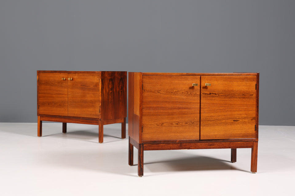 Traumhafte Mid Century Palisander Holz Kommode Danish Schrank 2 von 2