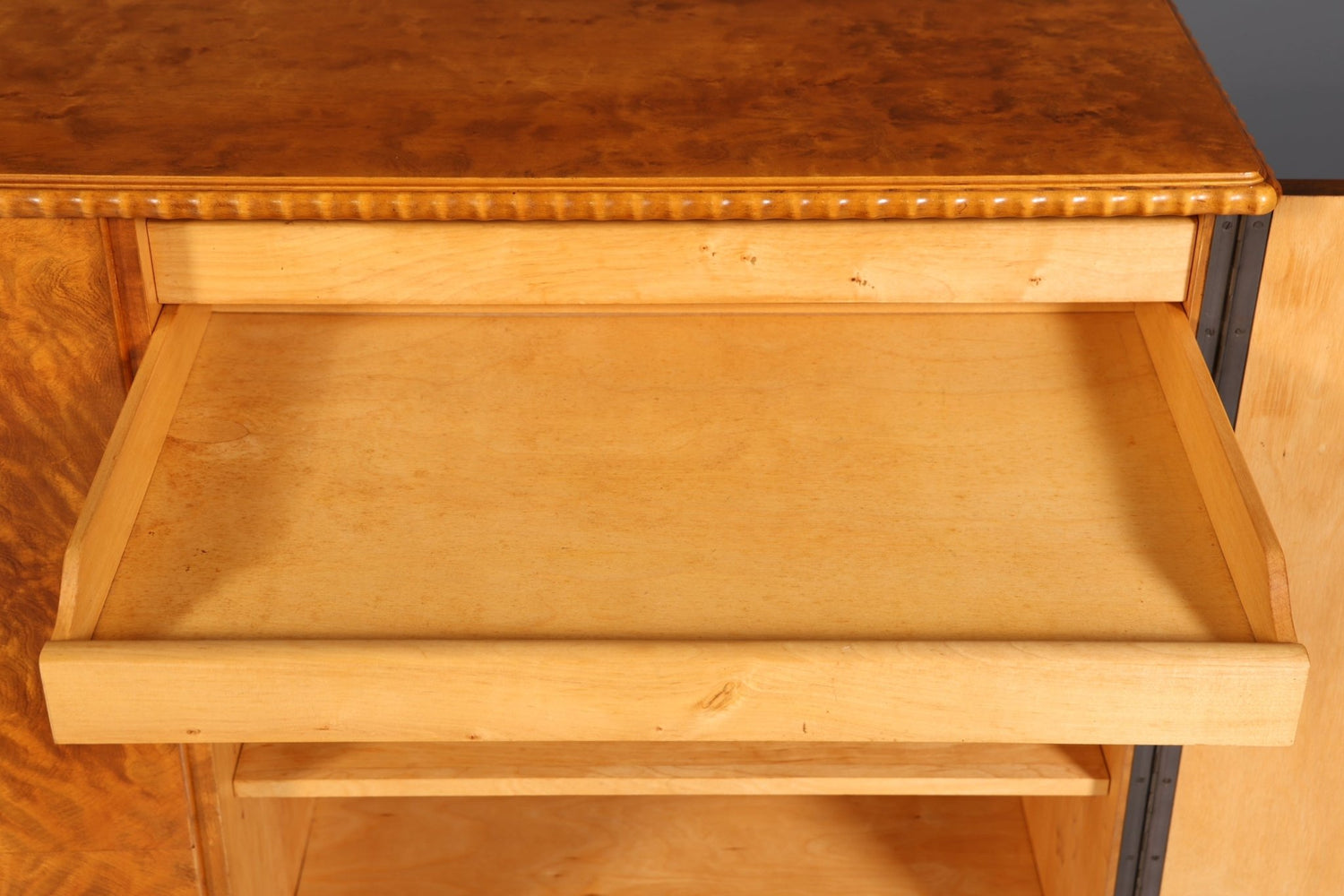 Edler Original Art Deco Schrank Vertiko Sideboard um 1930 Highboard Kommode