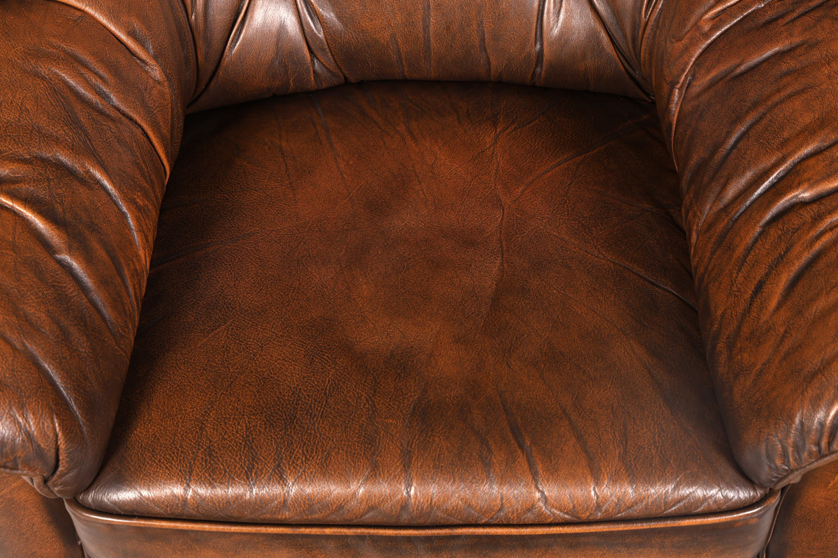 Wunderschöner Chesterfield Sessel mit Hocker Echtleder braun Ledersessel Englisch Vintage
