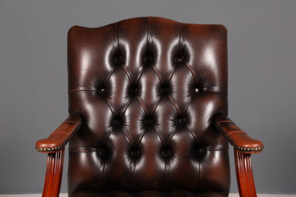 Wunderschöner Original Chesterfield Armlehnstuhl Braun Echt Leder Englisch Herrensessel Schreibtischstuhl Bürostuhl Antik