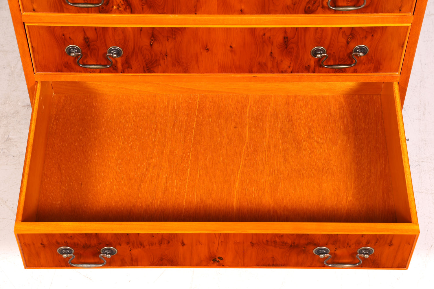 Wunderschöner Englischer Sekretär Eibe Schreibkommode Antik Stil Kommode UK Schreibtisch