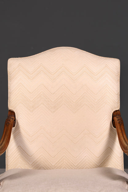 Elegant Louis Philippe Gründerzeit antique armchair with armrests and upholstery, 1 of 2