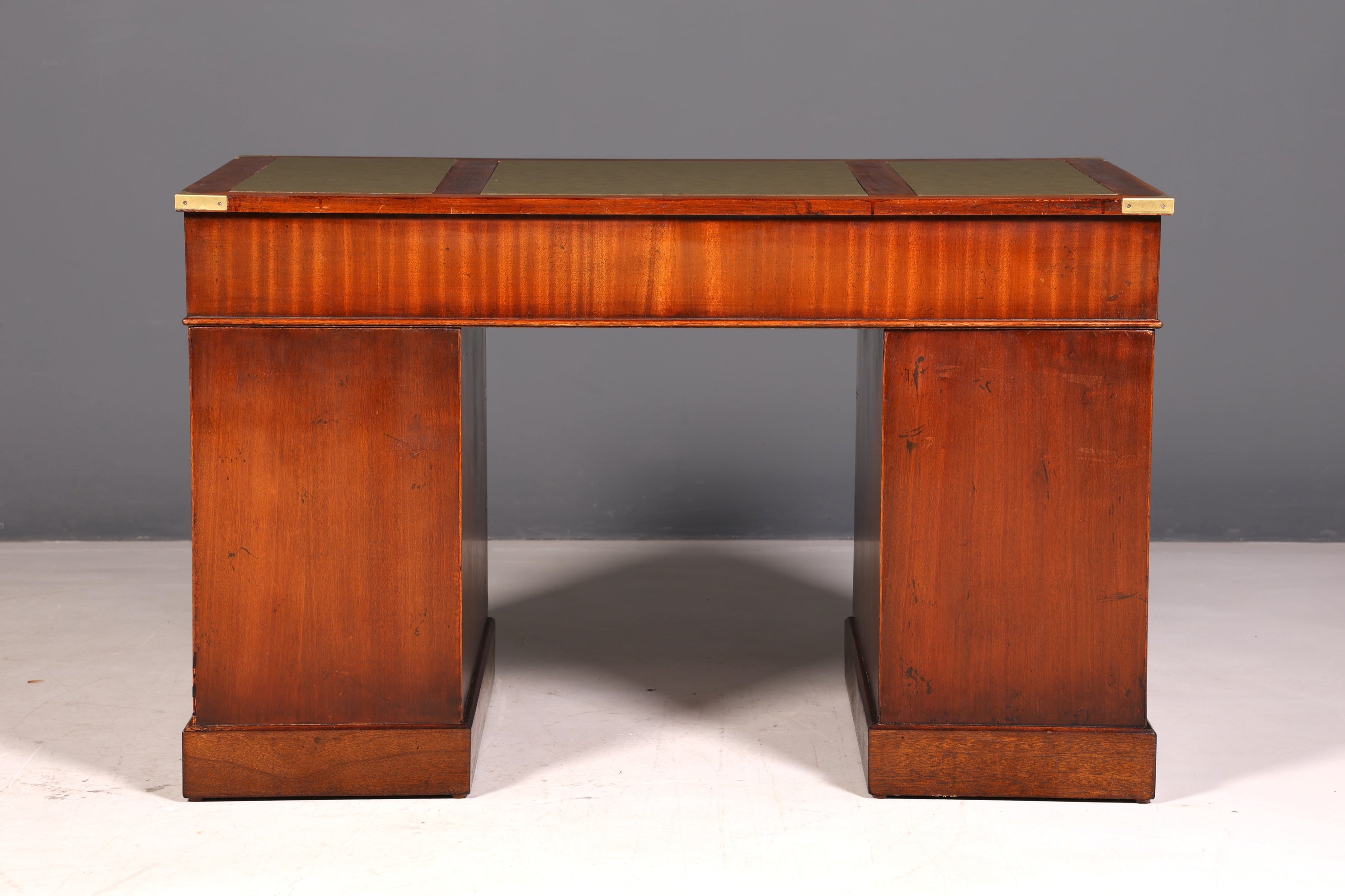 Elegant maritime desk, English military chest, office desk, office table