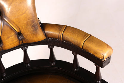 Original Chesterfield Centurion Captain Chair Englisch grün echt Leder Sessel Bürostuhl Office Chair