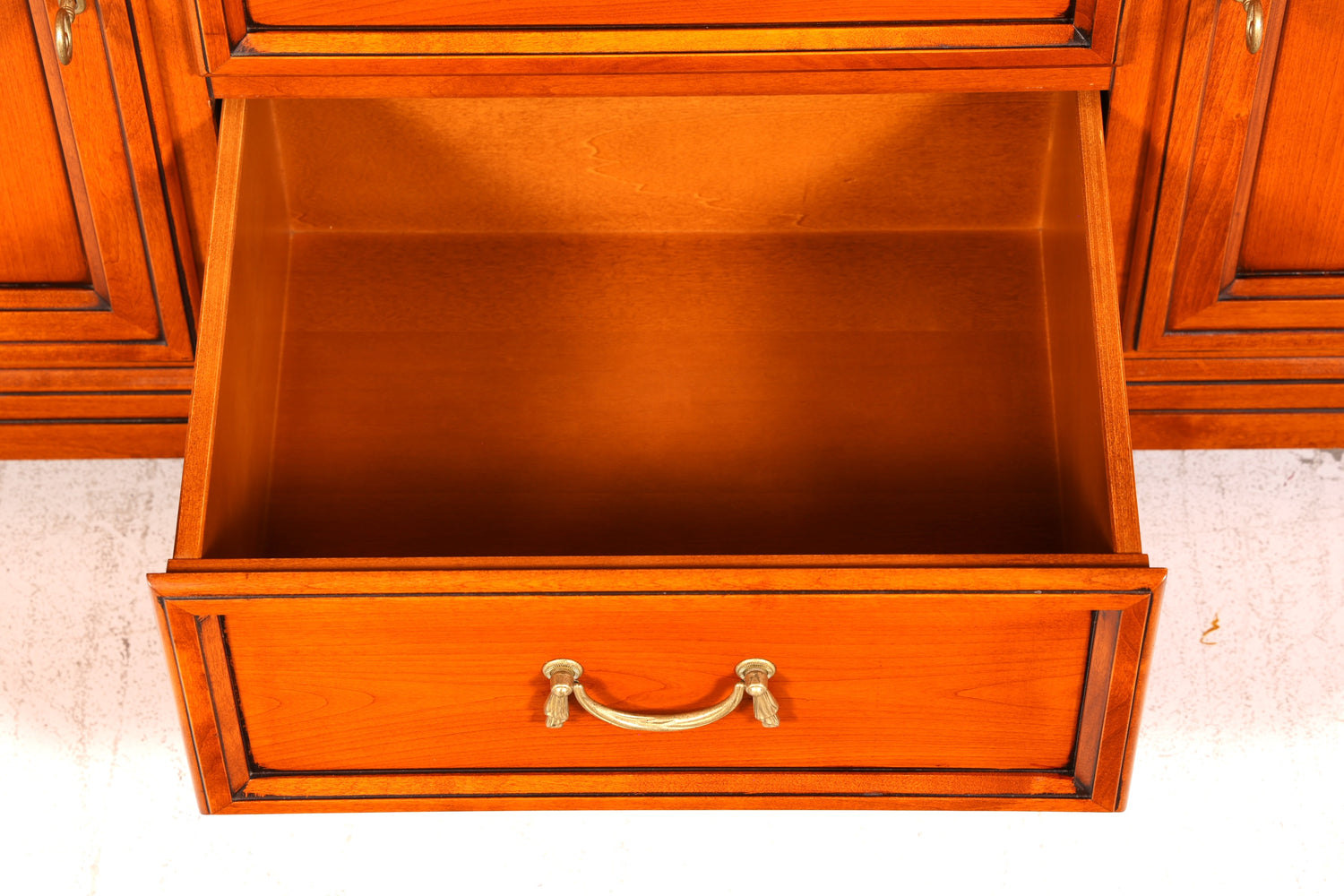 Wunderschönes Original Selva Sideboard Villa Borghese Antik Stil Schrank Kommode Buffet Anrichte