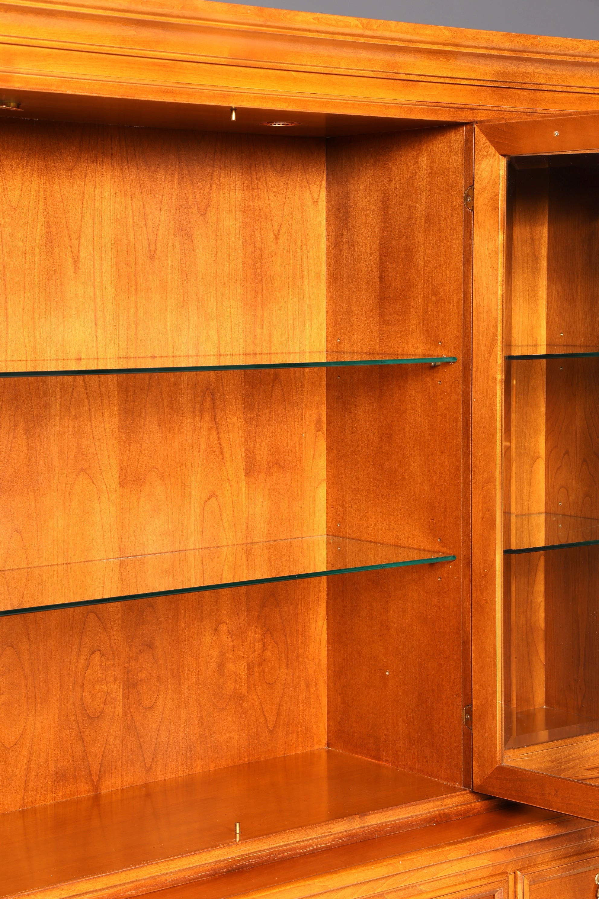 Traumhafte Original Selva XXL Vitrine Antik Stil Massivholz Villa Borghese Schrank Bibliothek