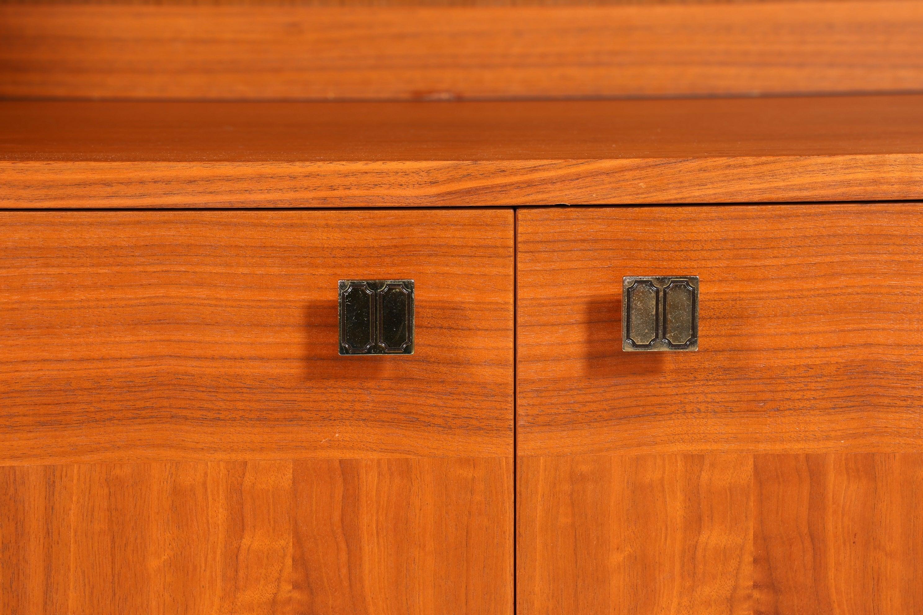 Schlichtes Mid Century Regal &quot;Made in Denmark&quot; Bücherregal Retro Schrank Danish Design Kommode